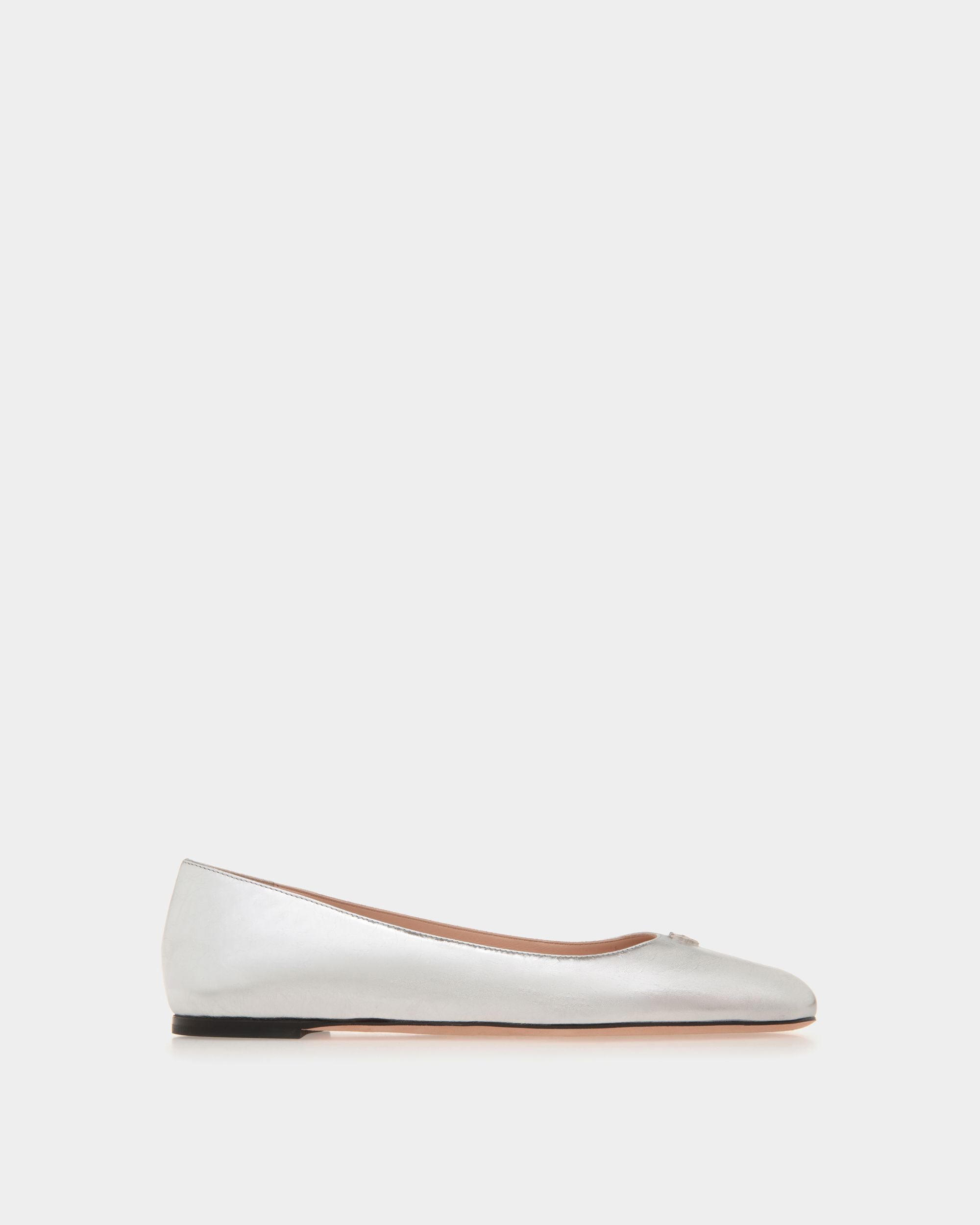 Bally Global - Ballyrina Flat in Silver Metallic Leather - Silver