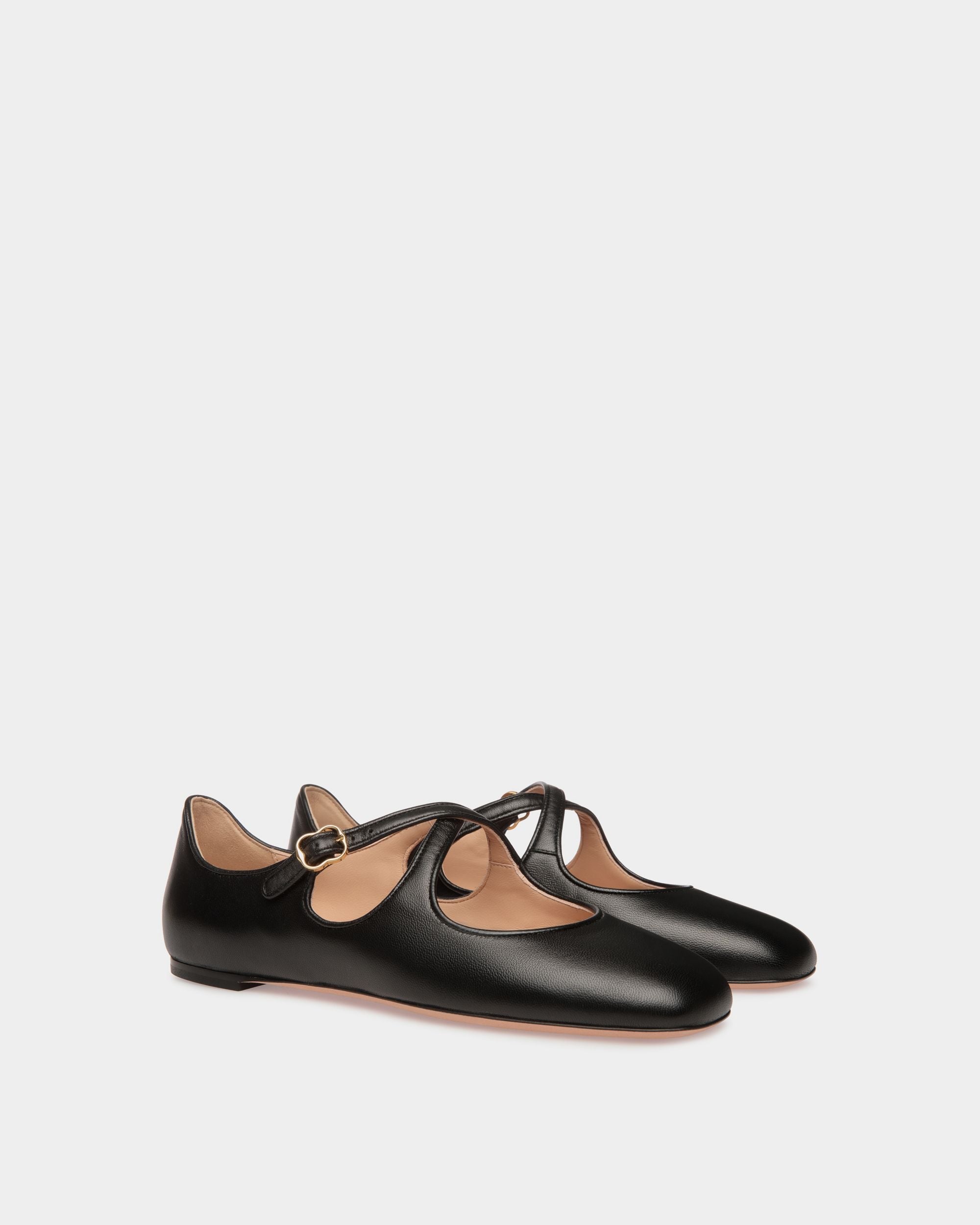 Bally Global - Zapatos Planos Ballyrina De Napa Negra - Negro