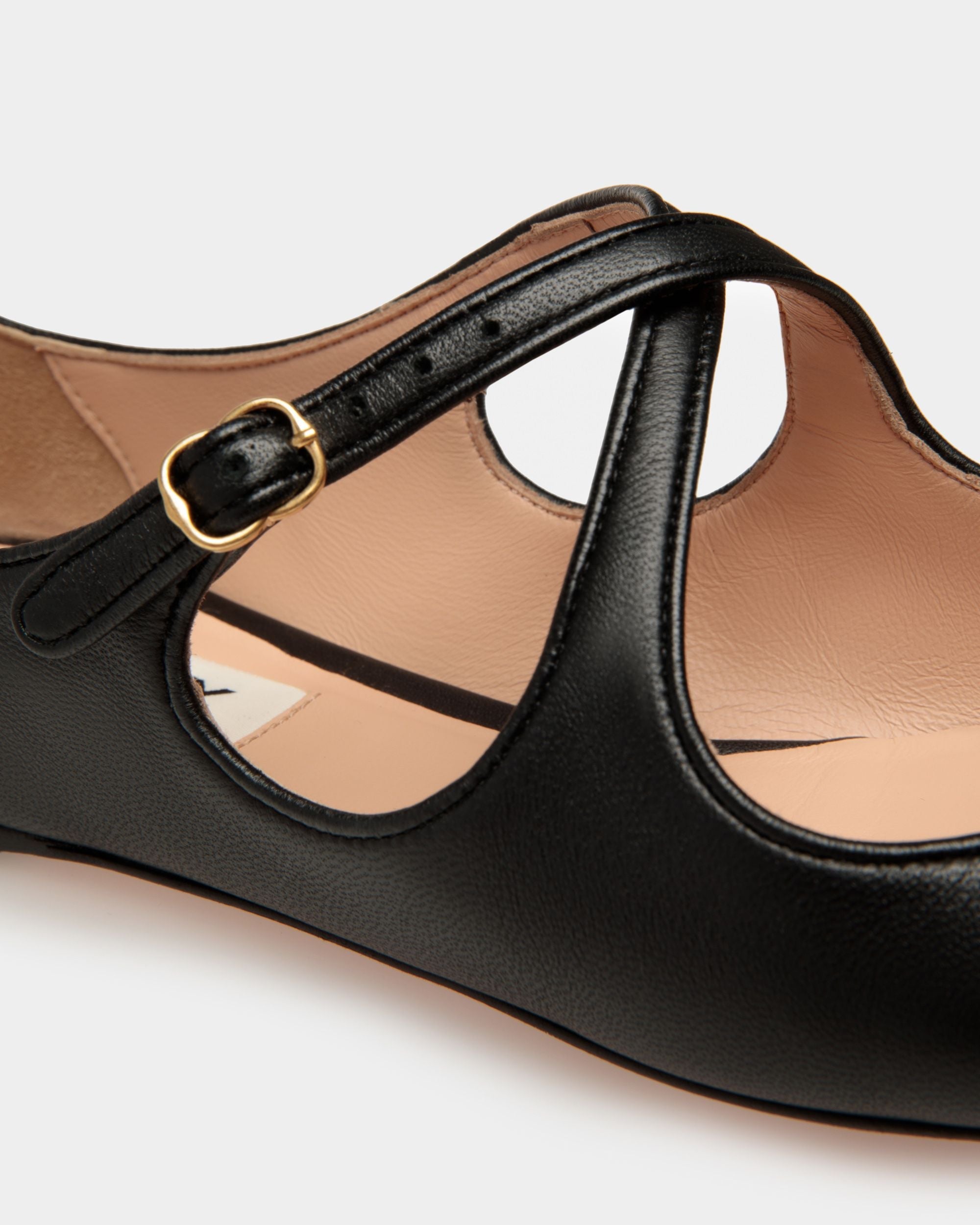 Bally Global - Zapatos Planos Ballyrina De Napa Negra - Negro