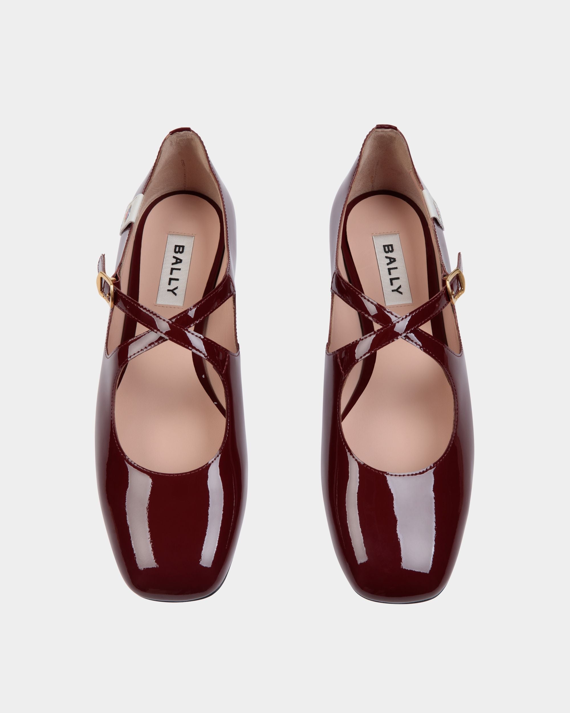 Bally Global - Chaussure À Talon Plat Ballyrina En Cuir Verni Andorra - Bordeaux