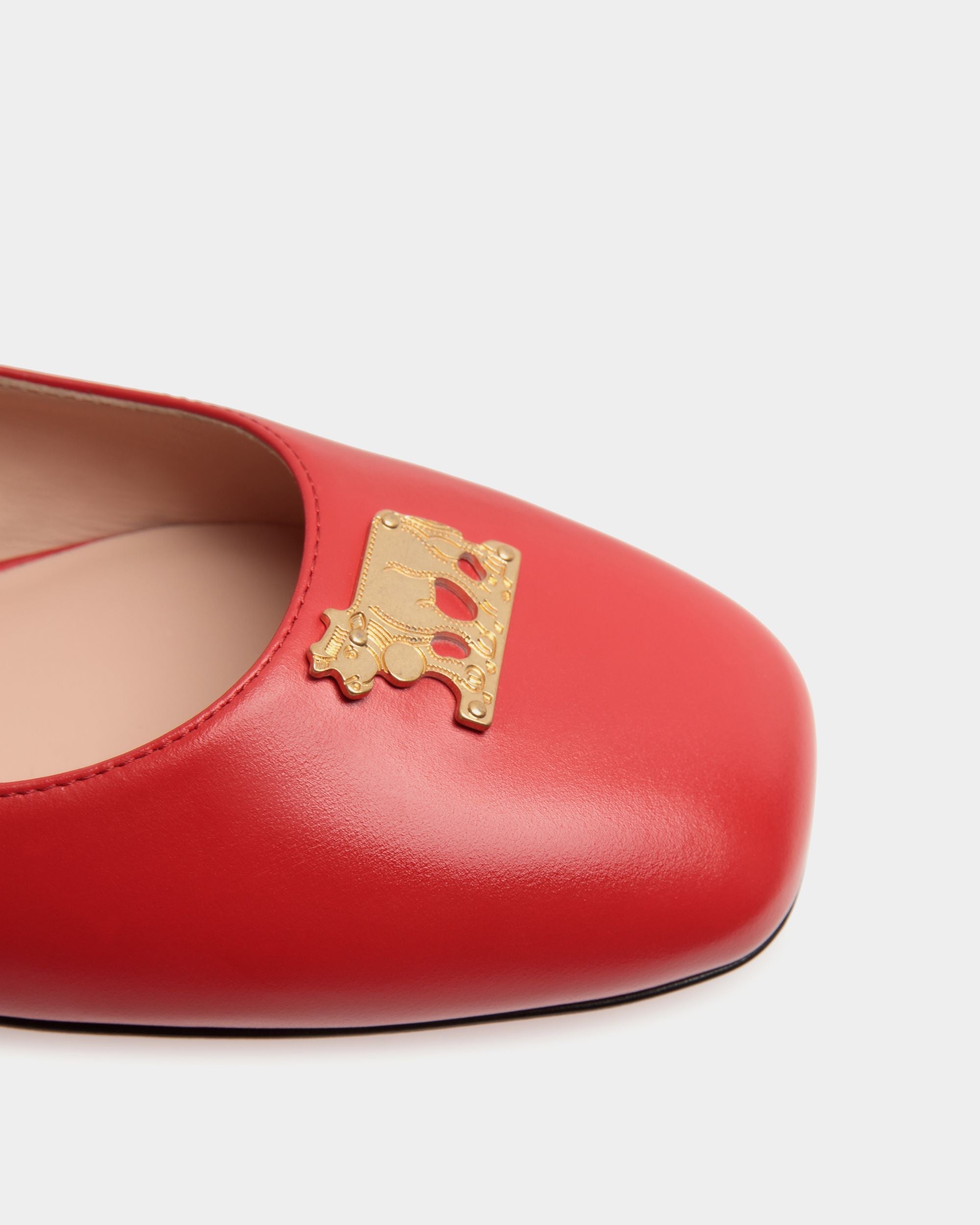 Bally Global - Zapato Plano Estilo Merceditas Ballyrina De Piel Roja - Rojo