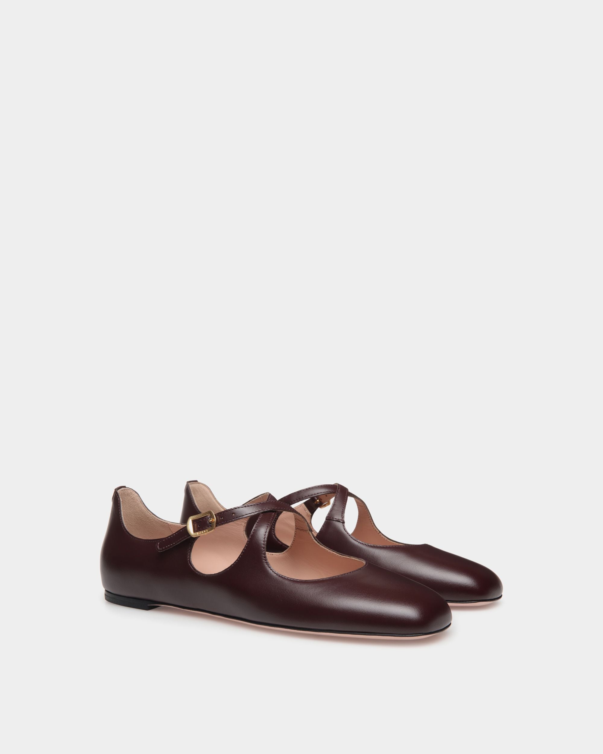 Bally Global - Chaussure À Talon Plat Ballyrina En Cuir Deep Burgundy - Bordeaux