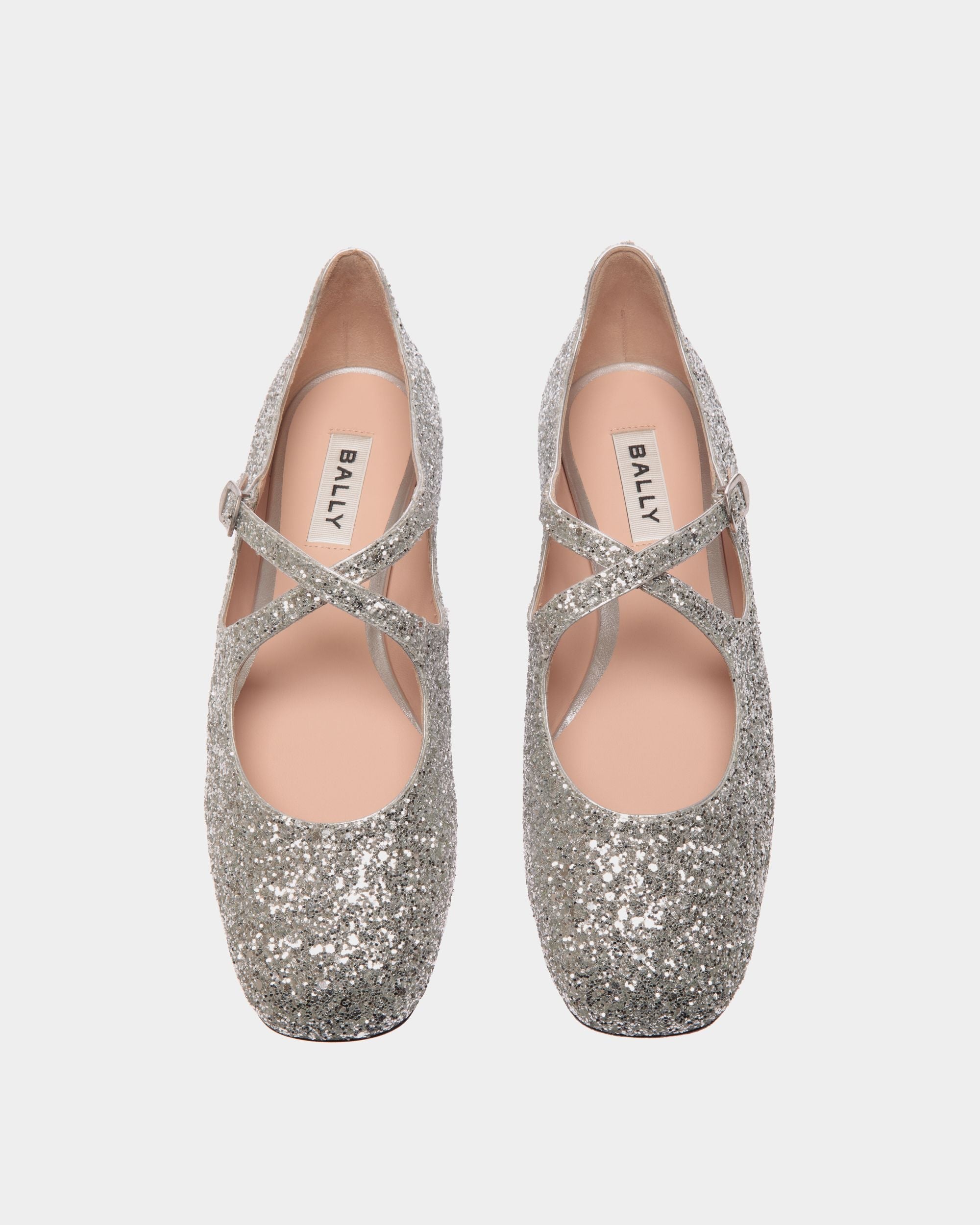 Bally Global - Chaussure À Talon Plat Ballyrina À Paillettes Couleur Argent - Argent