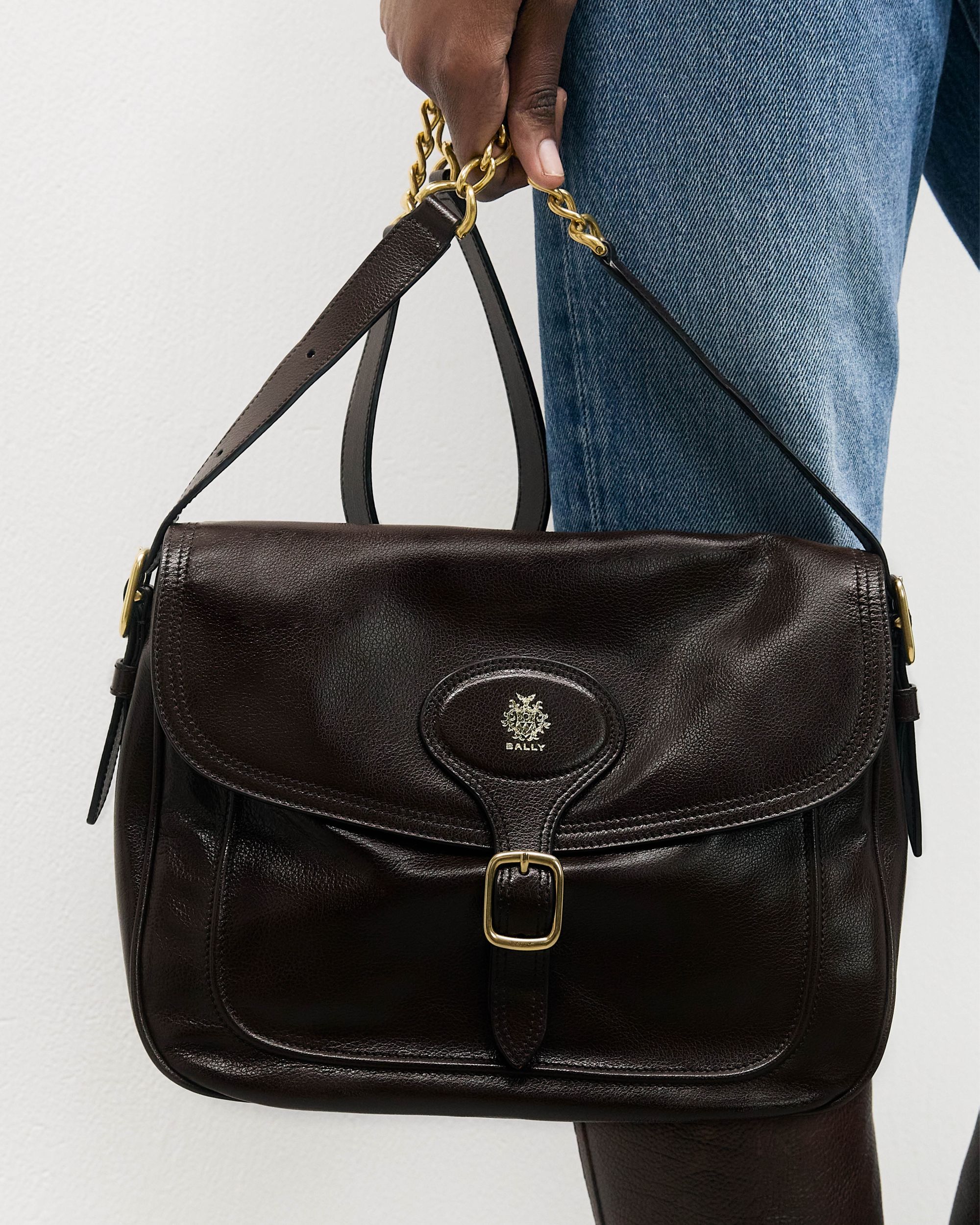 Bally Global - Beckett Soft Crossbody Bag in Black Leather - Black