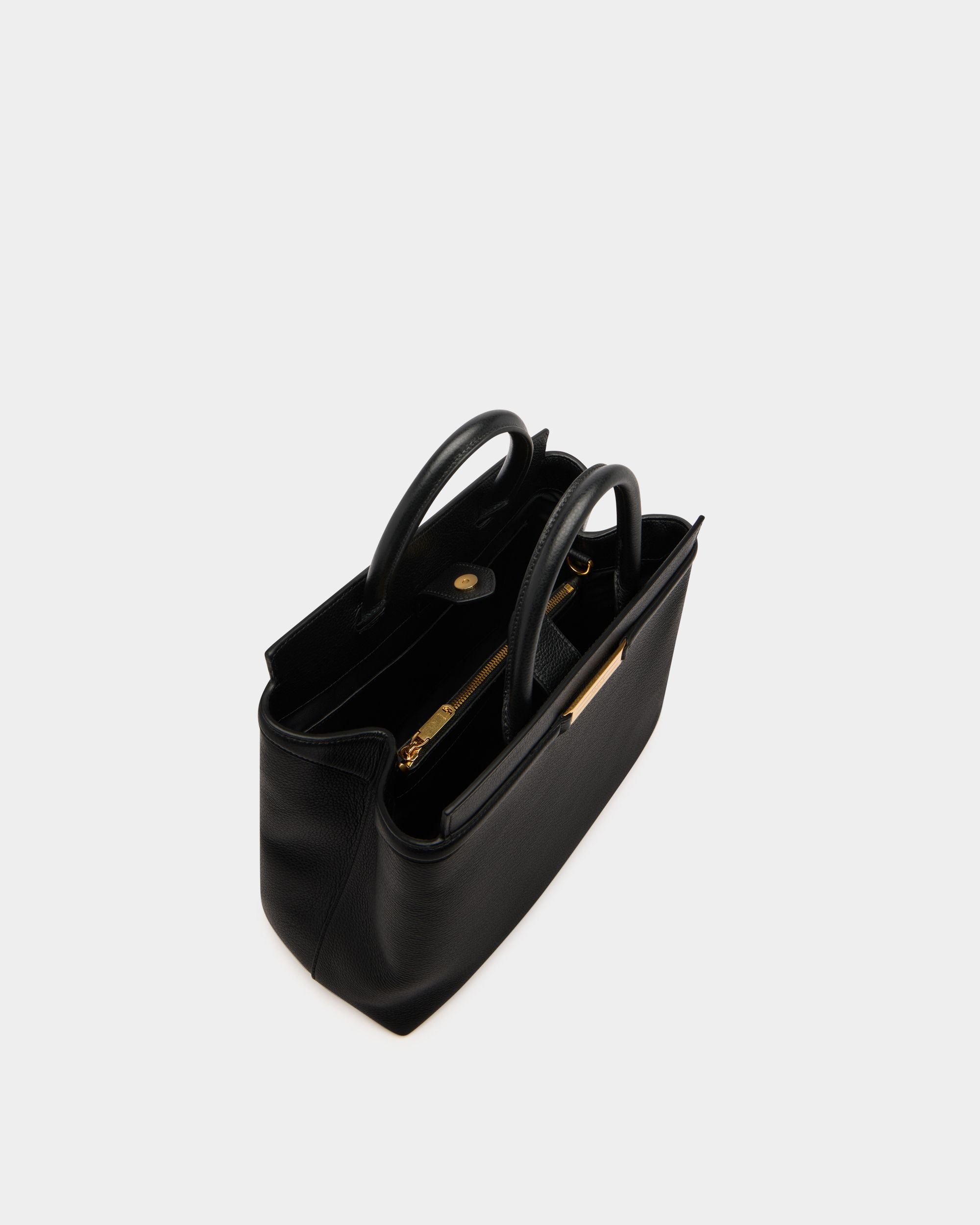 Bally Global - Deco Tote Bag in Black Grained Leather - Black