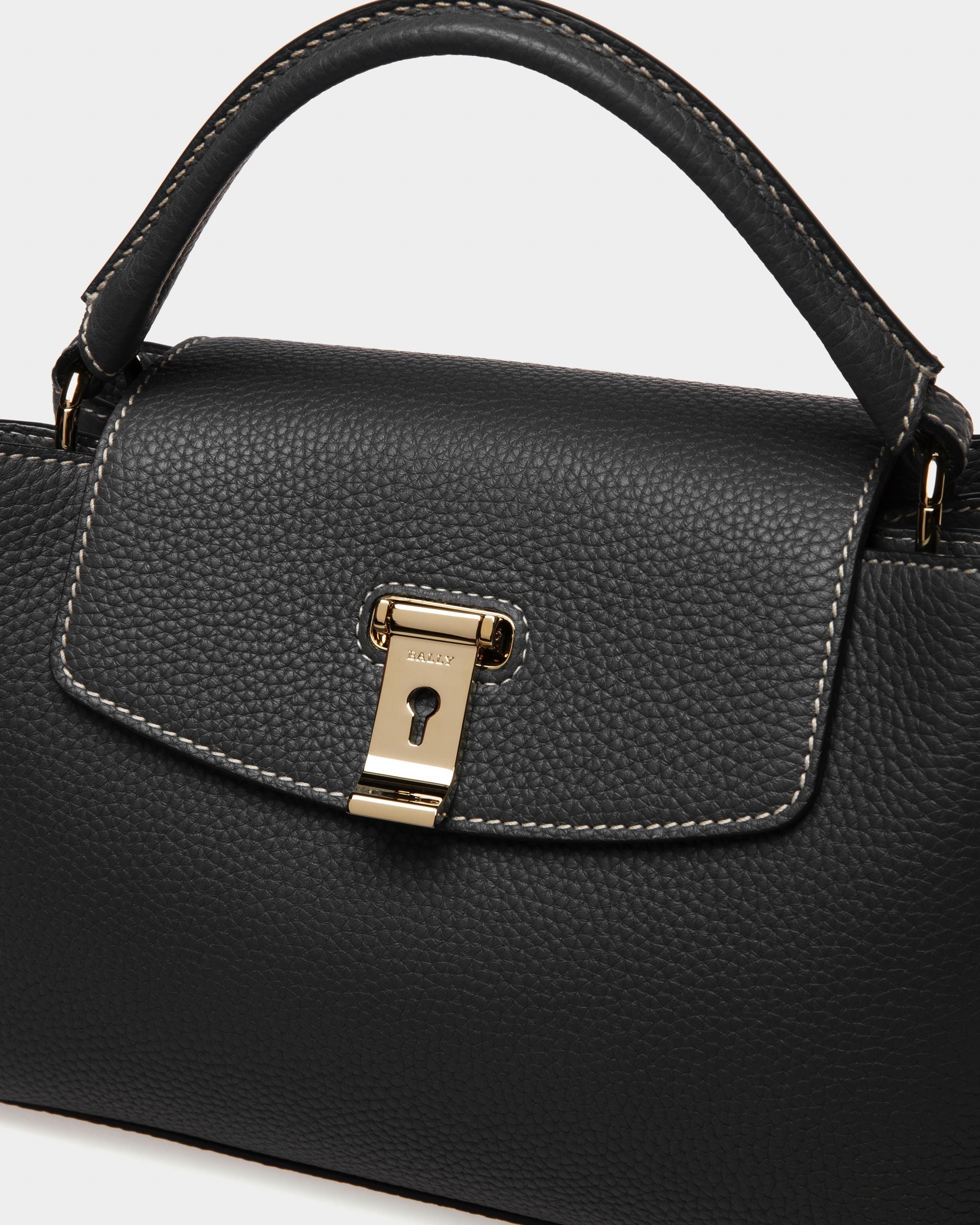 Bally Global - Layka Bolso De Mano De Piel En Negro - Negro