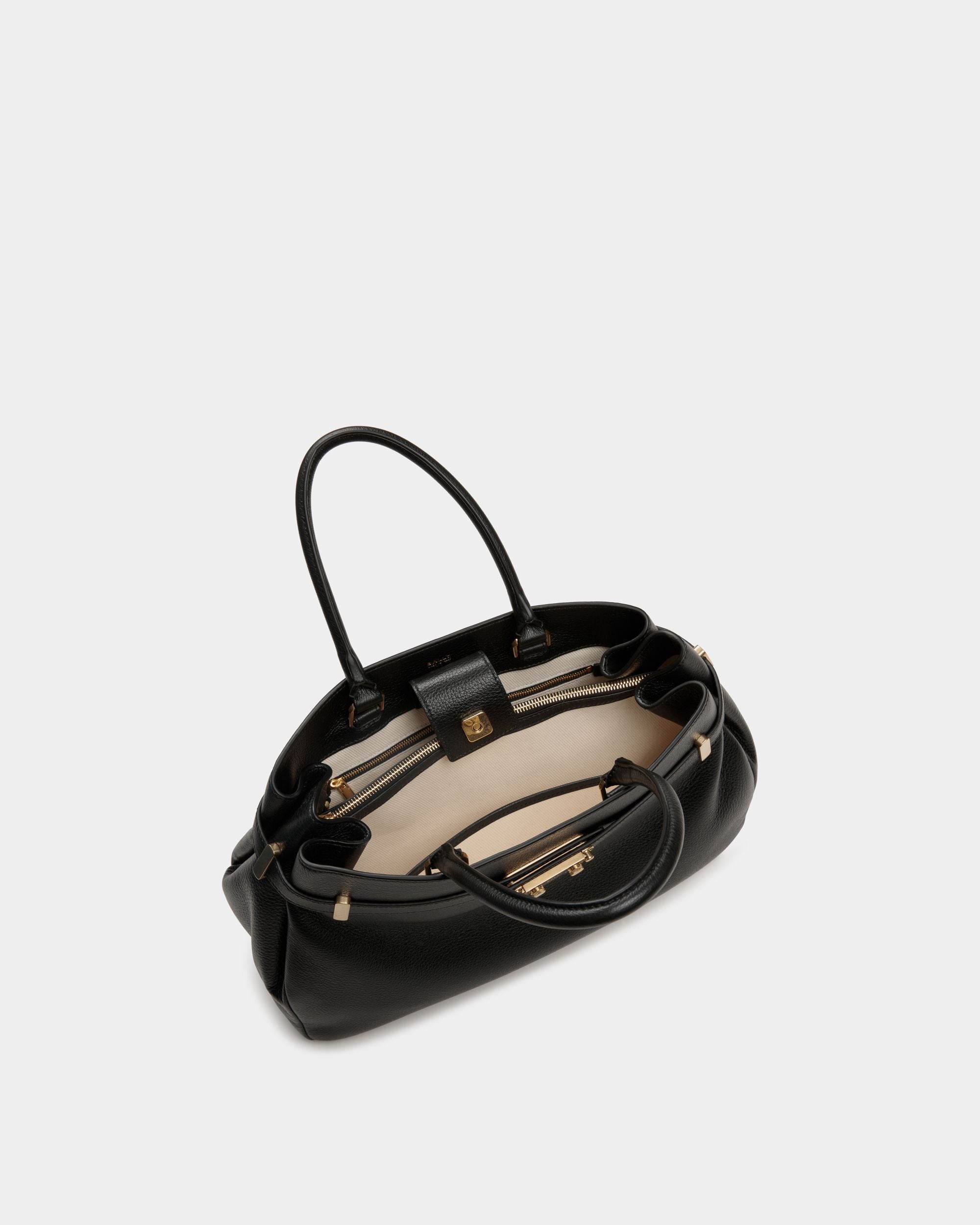 Bally Global - Carriage Tote Bag in Black Leather - Black