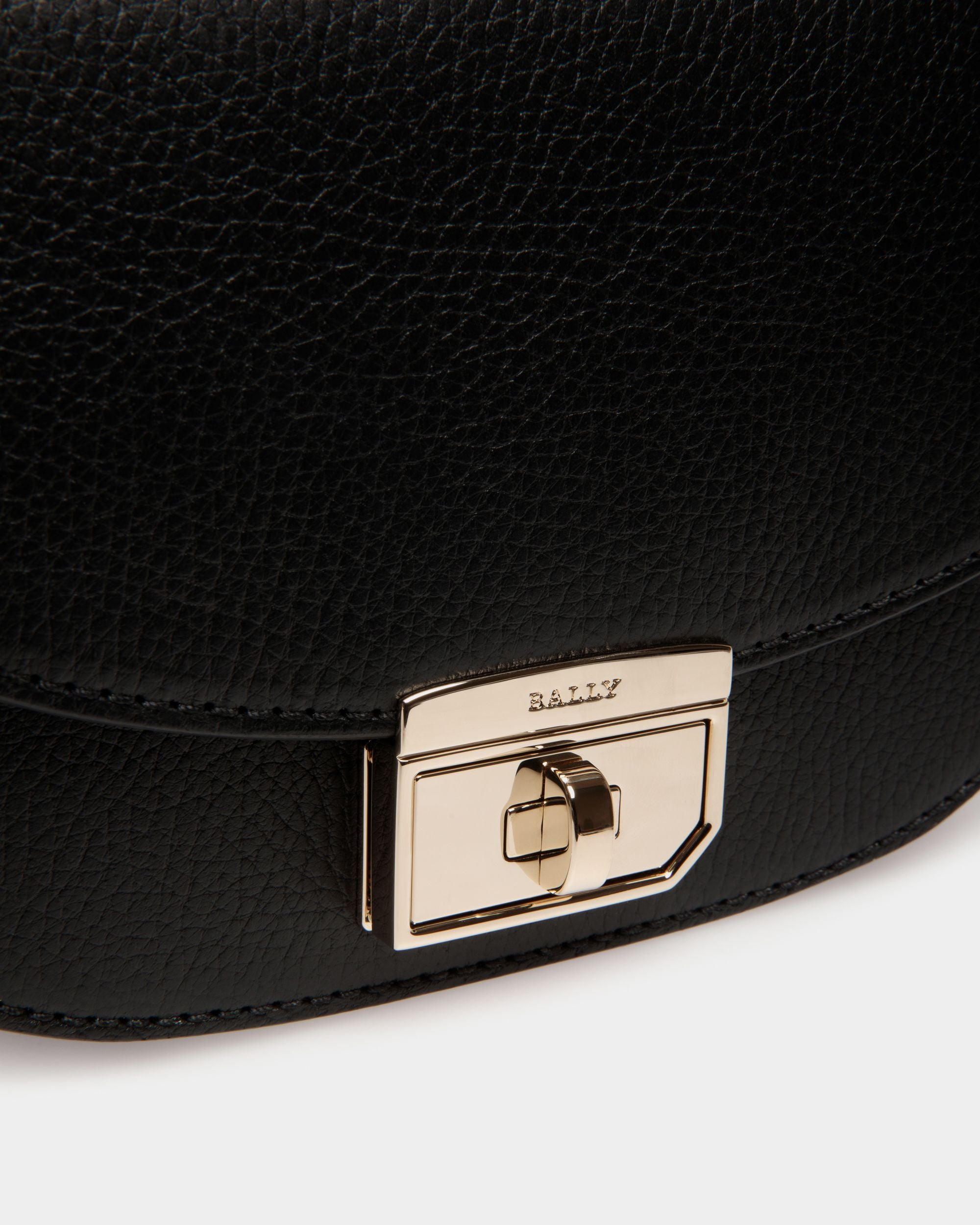 Bally Global - Sac À Bandoulière En Cuir Gaufré Noir - Noir
