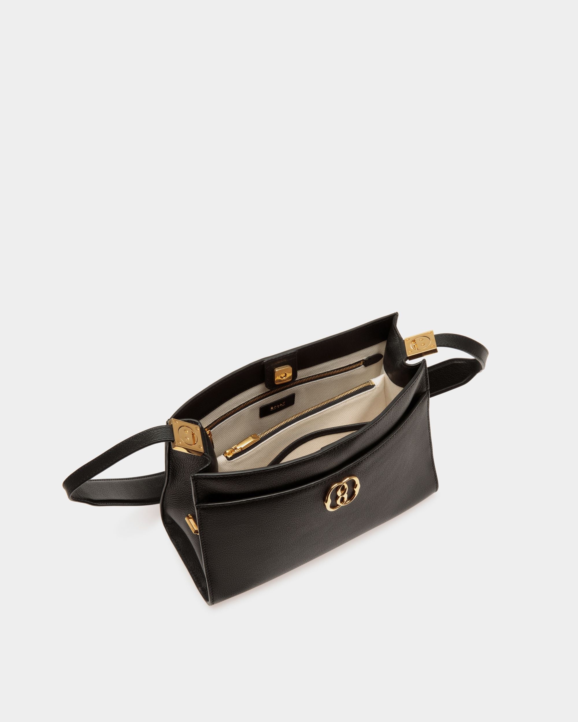 Bally Global - Emblem Shoulder Bag In Black Grained Leather - Black