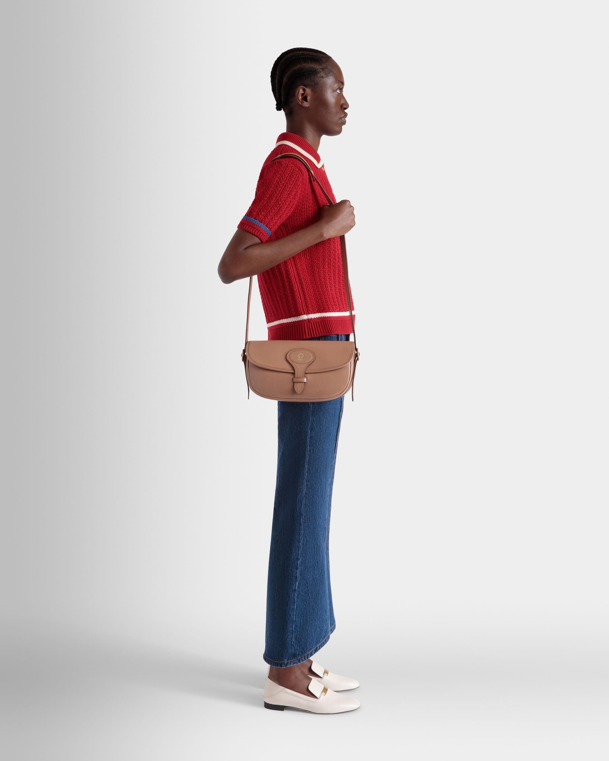 Bally Global - Sac À Bandoulière Beckett En Cuir Praline Beige - Beige