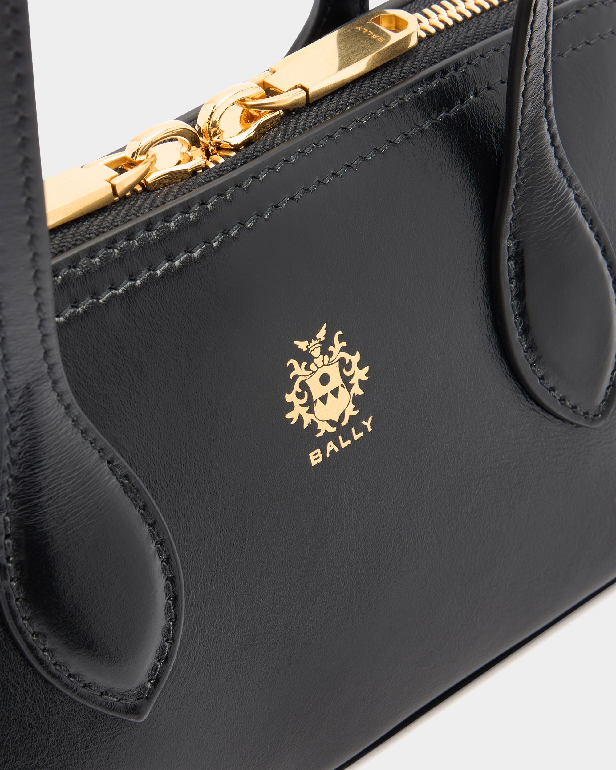 Bally Global - Praline Minibag in Black Leather - Black