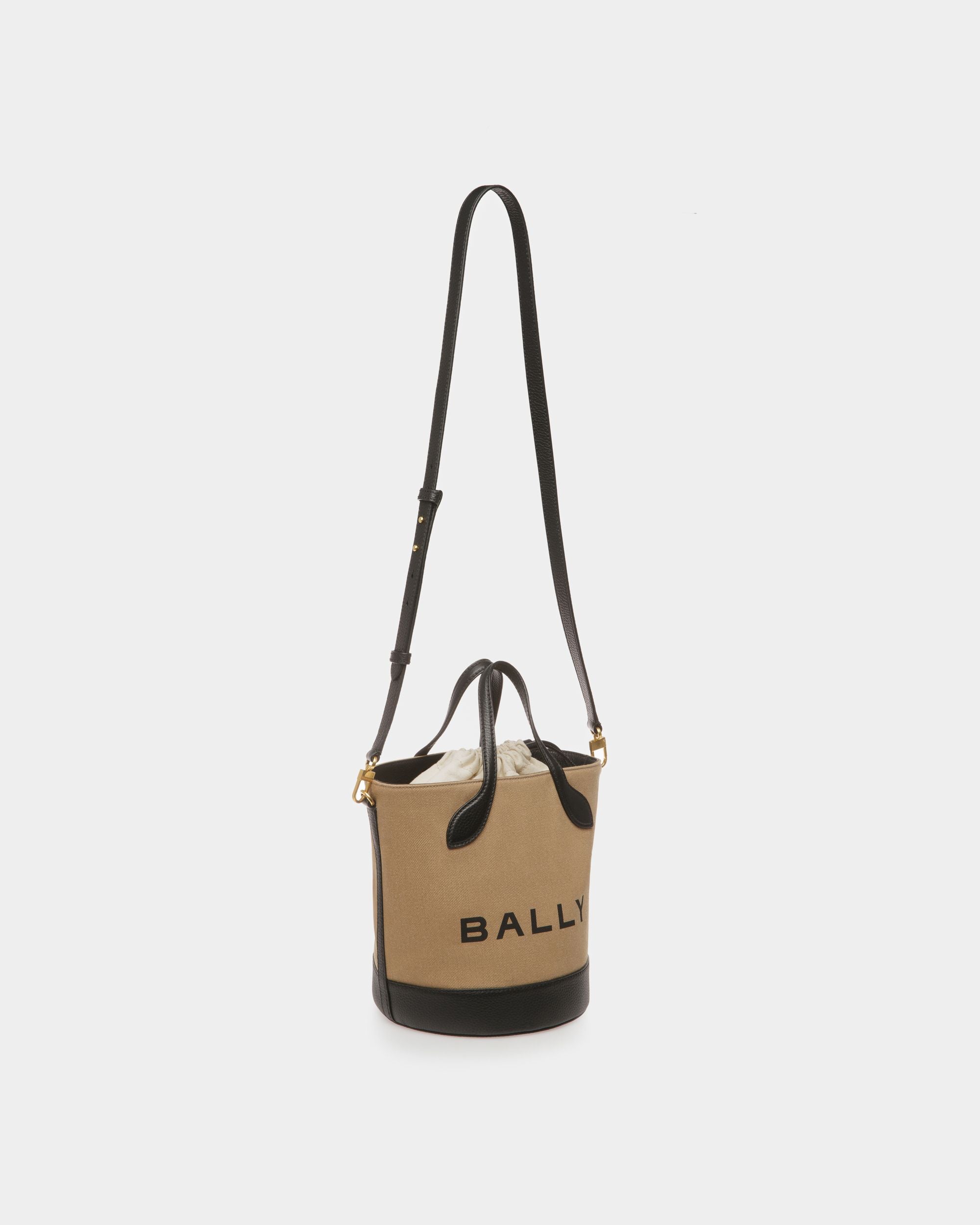 Bally Global - Bar Bucket Bag In Sand And Black Fabric - Beige