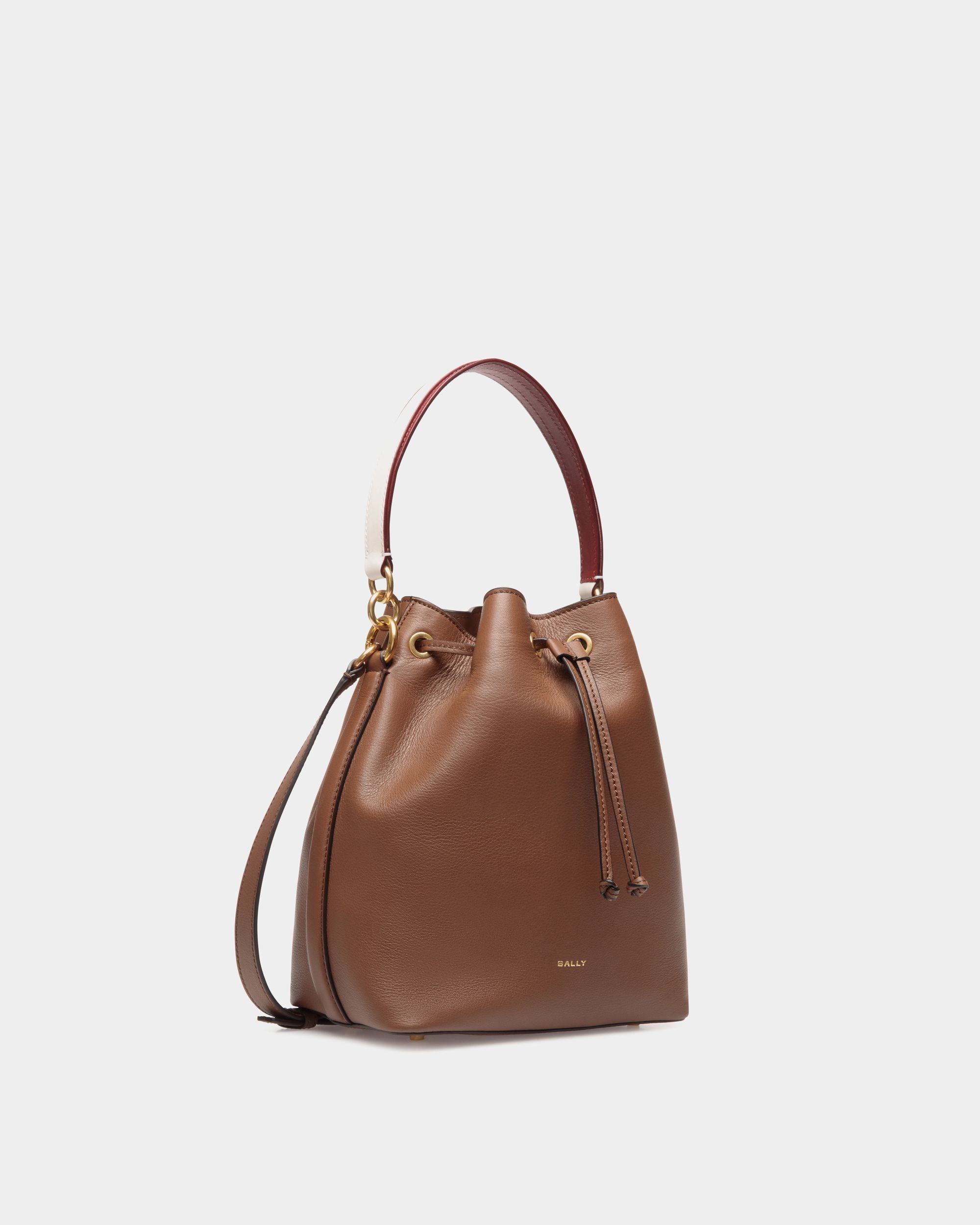 Bally Global - Bolso Cubo Code De Piel Marrón - Marrón