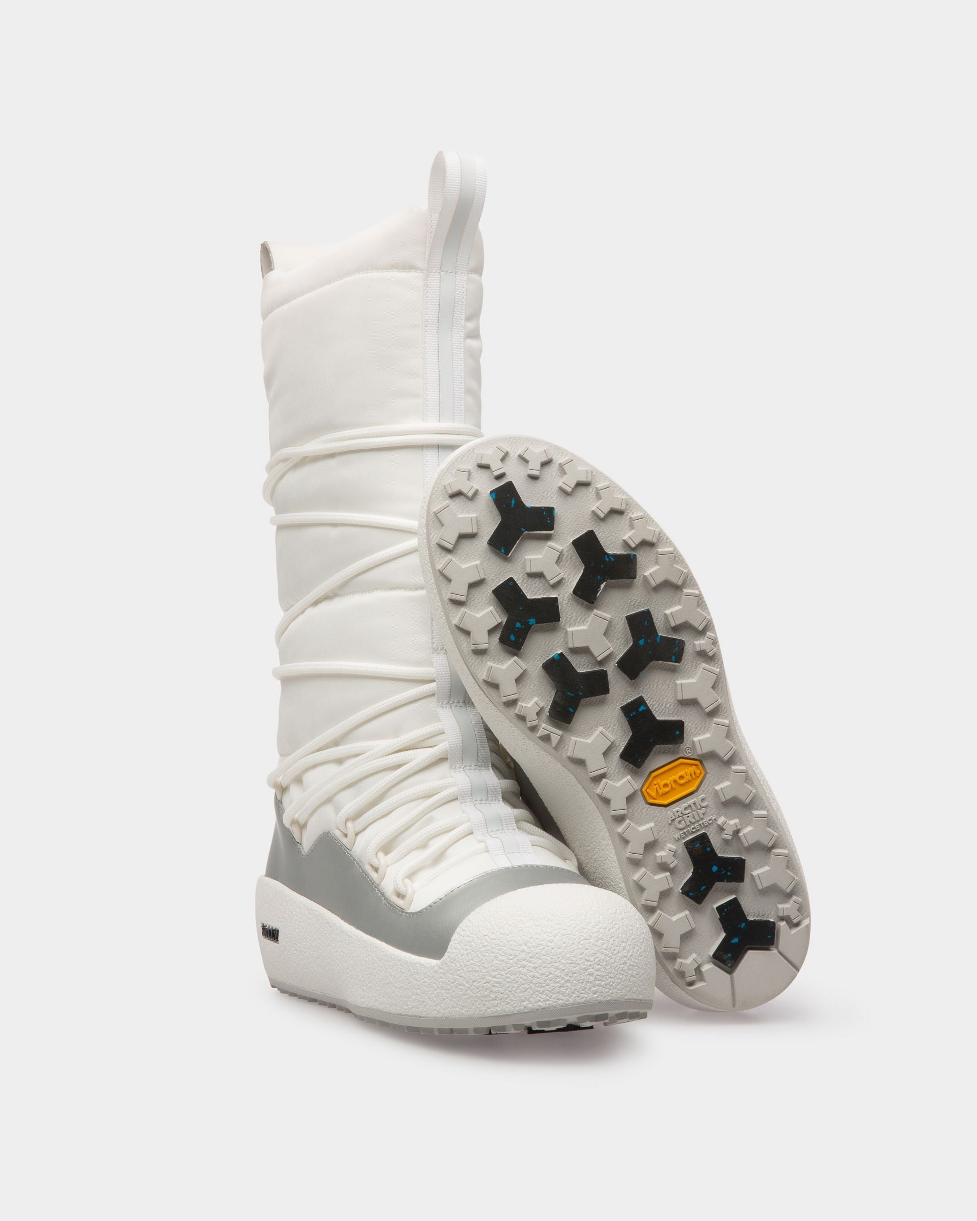 Bally Global - Cathye Botas En Nailon Reciclado Y Piel De Color Blanco Y Plateado - Multicolor