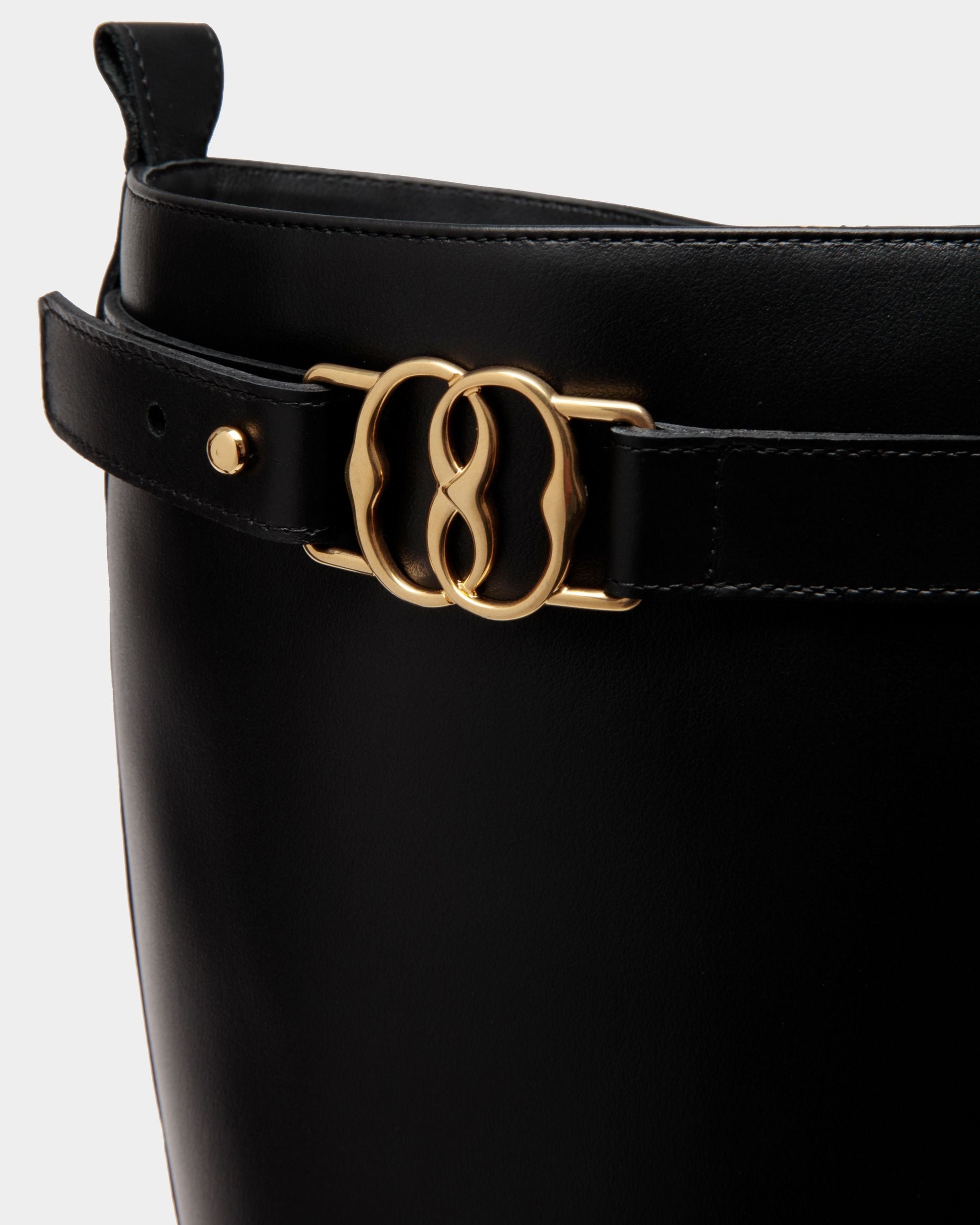 Bally Global - Botas Altas Enga De Piel Negra - Negro