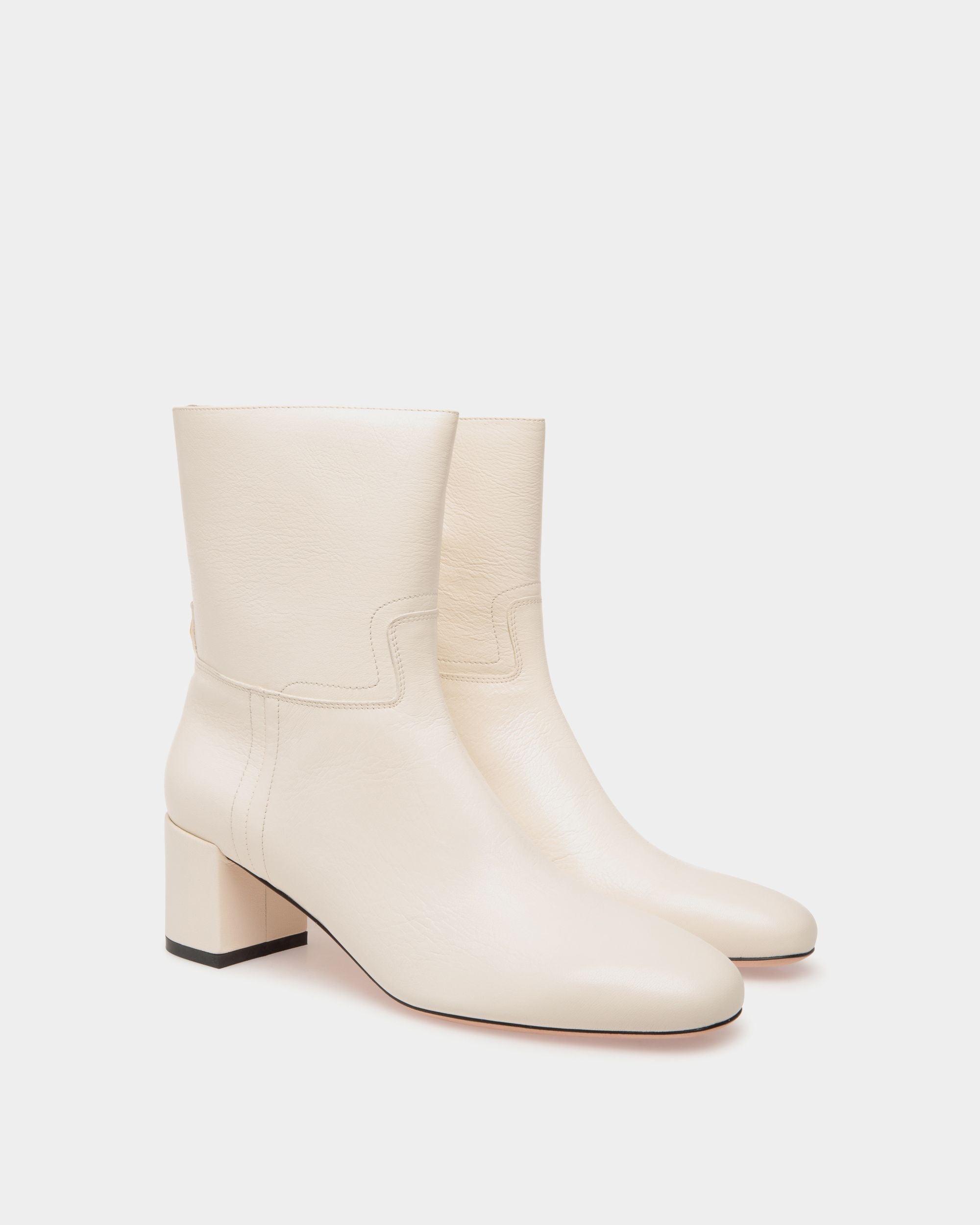 Bally Global - Bootie In White Leather - White