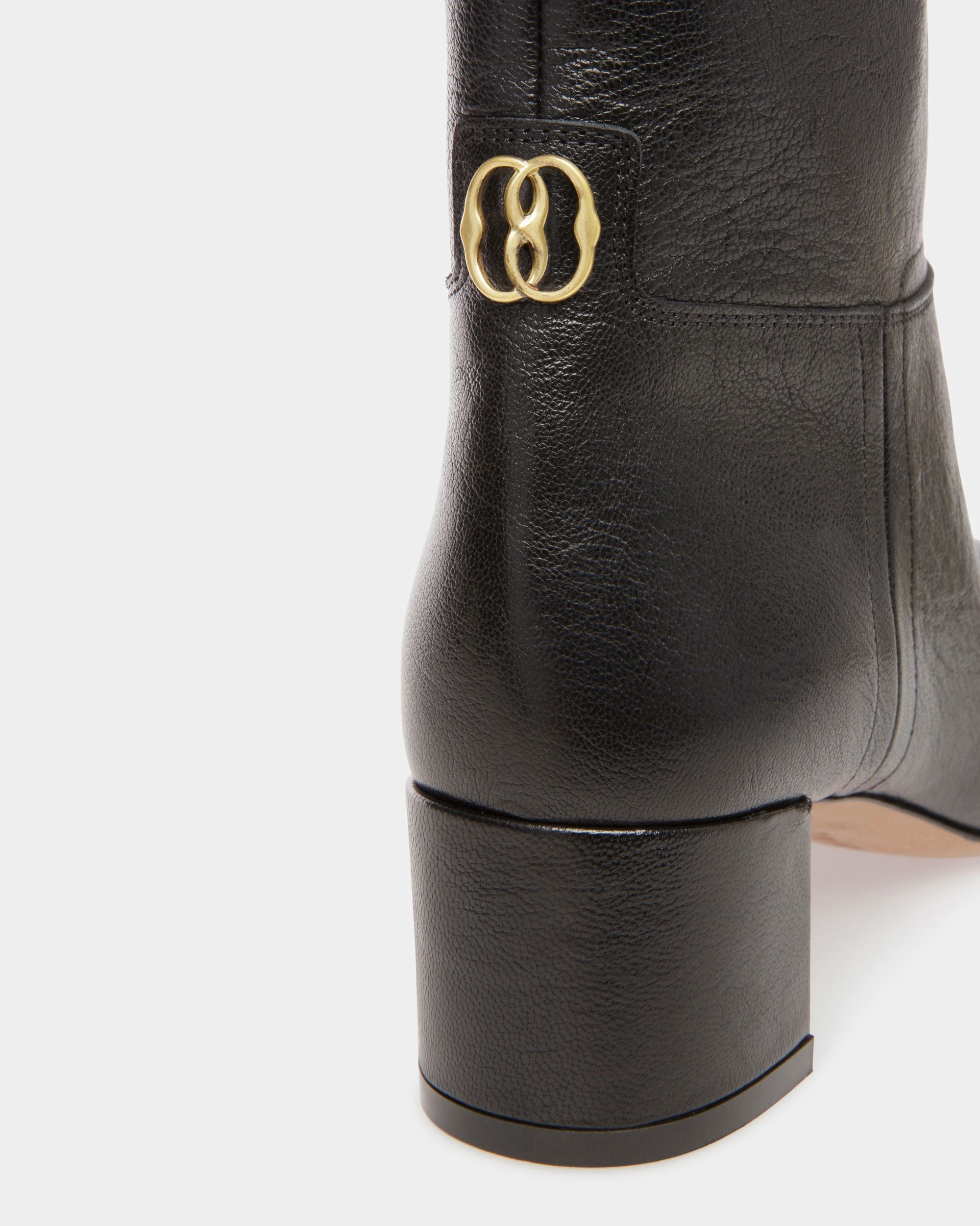 Bally Global - Botines Daily Emblem De Piel Negra - Negro