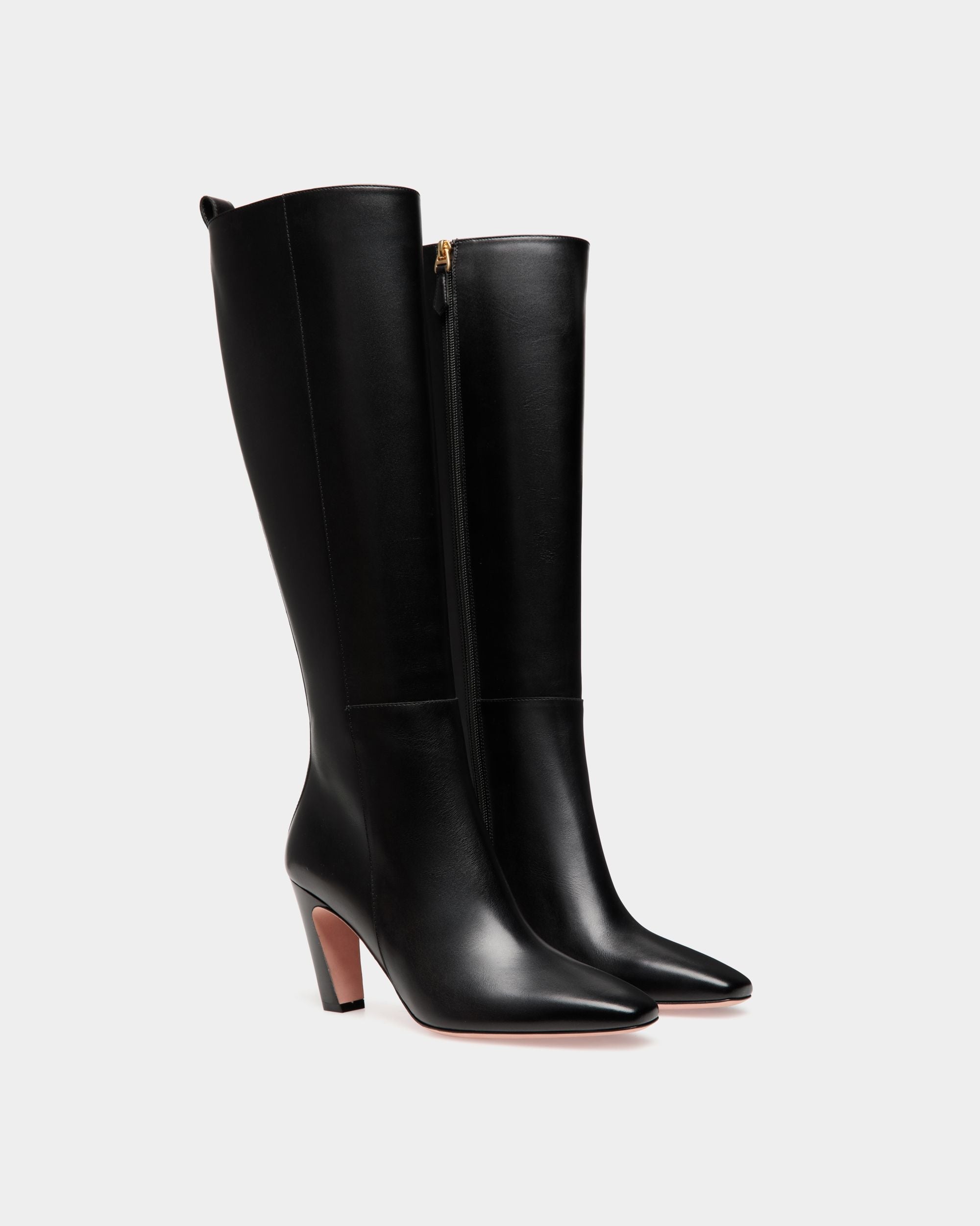 Bally Global - Sylt Boot in Black Leather - Black