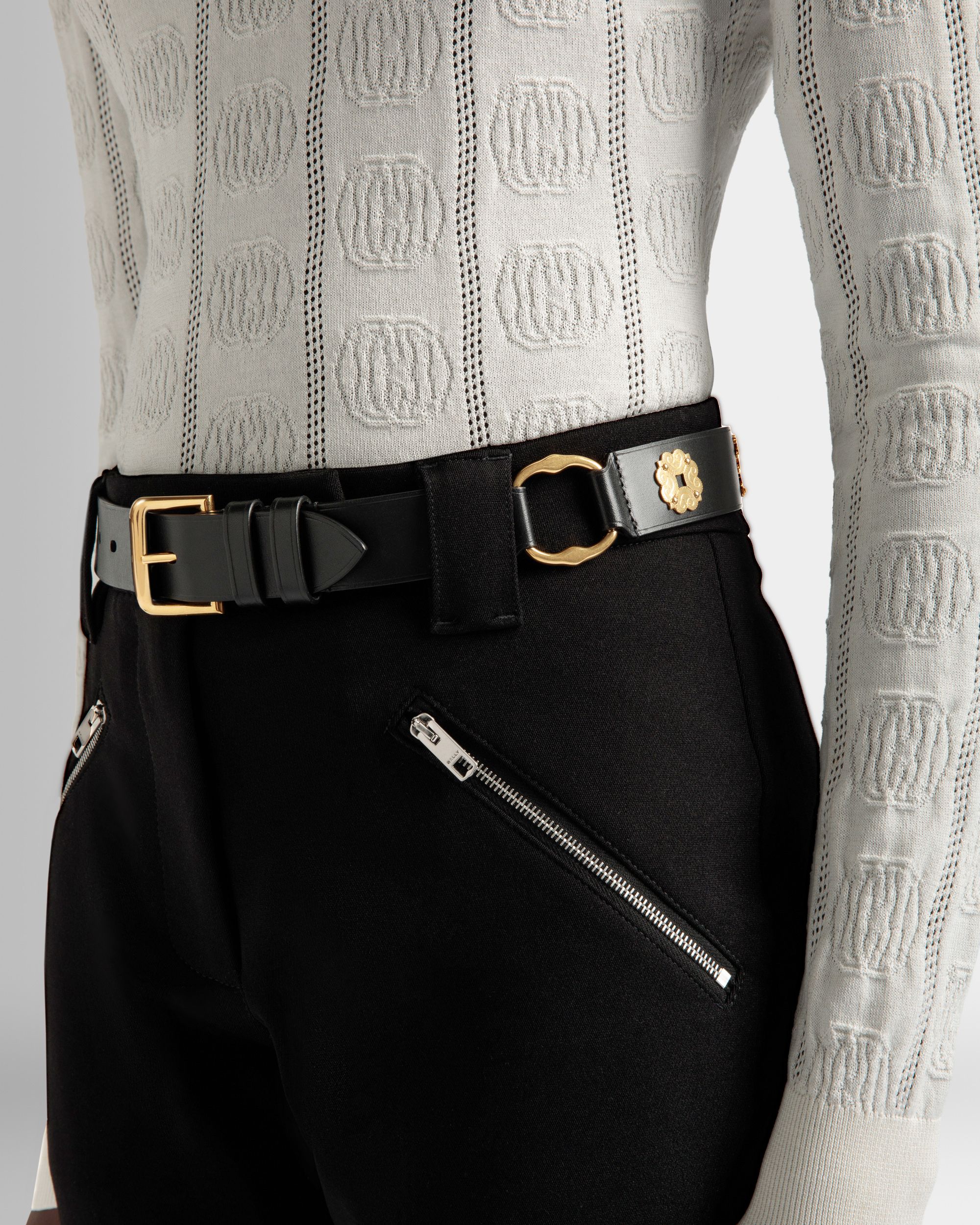 Bally Global - Arkle 95 cm Belt in Black Leather - Black