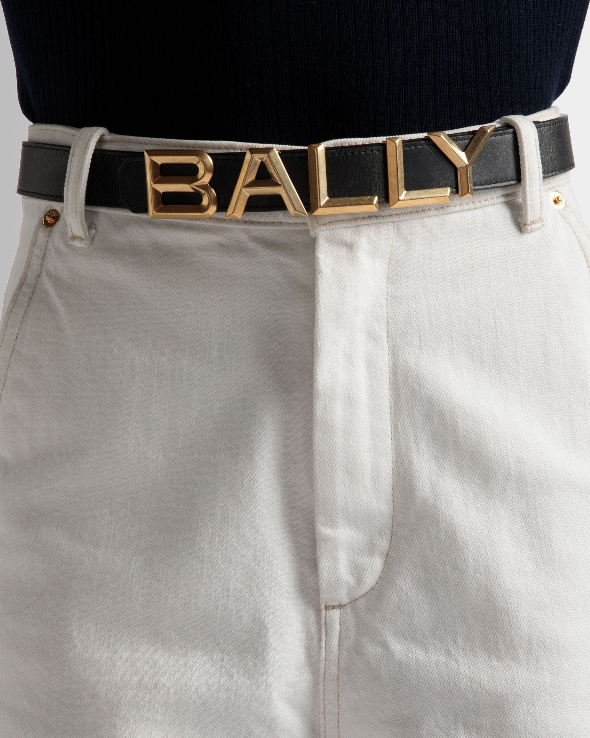 Bally Global - Logomania 25 mm Reversible Belt In Black Leather - Black