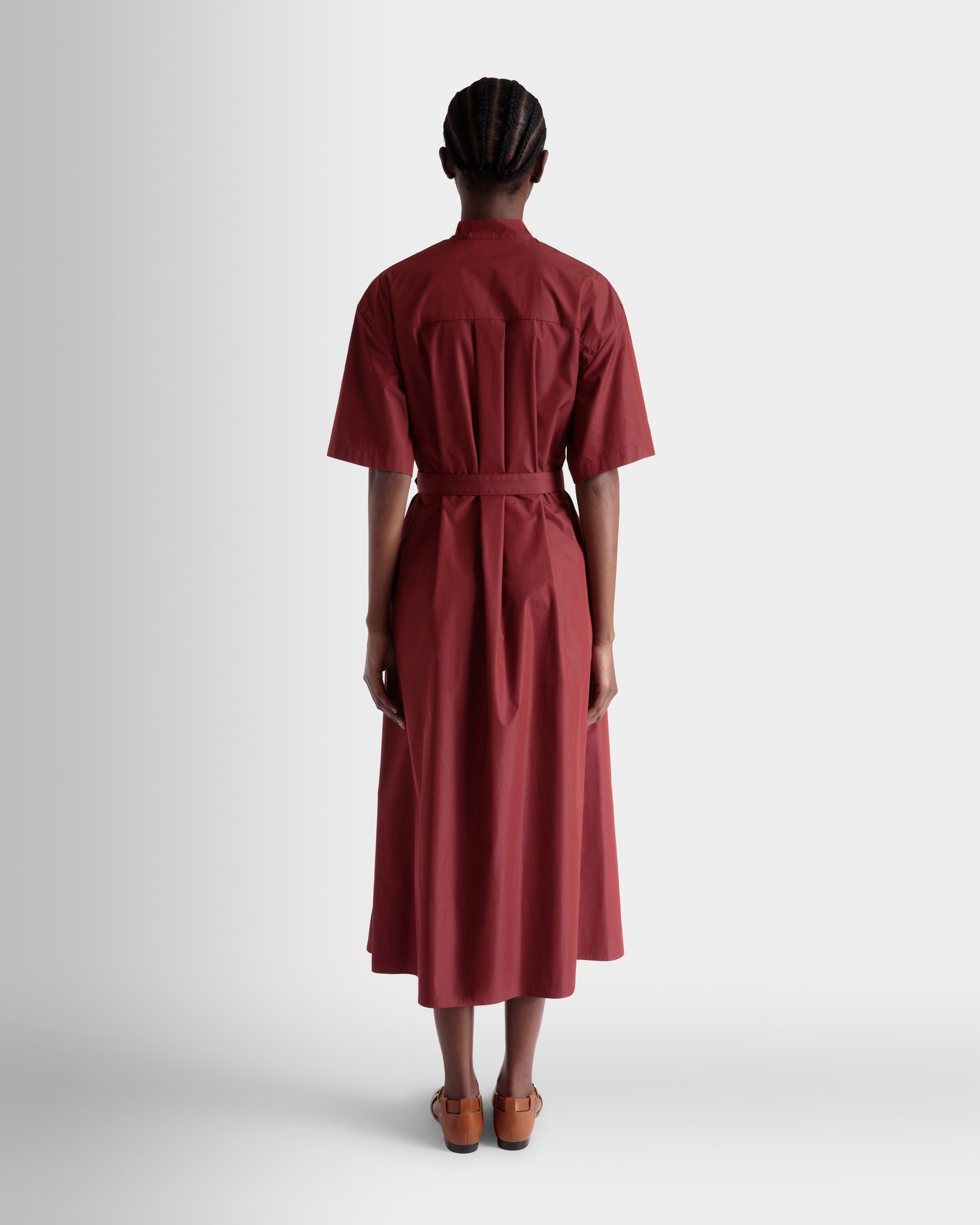 Bally Global - Vestido De Popelina De Mezcla De Algodón Heritage Red Con Cinturón - Burdeos