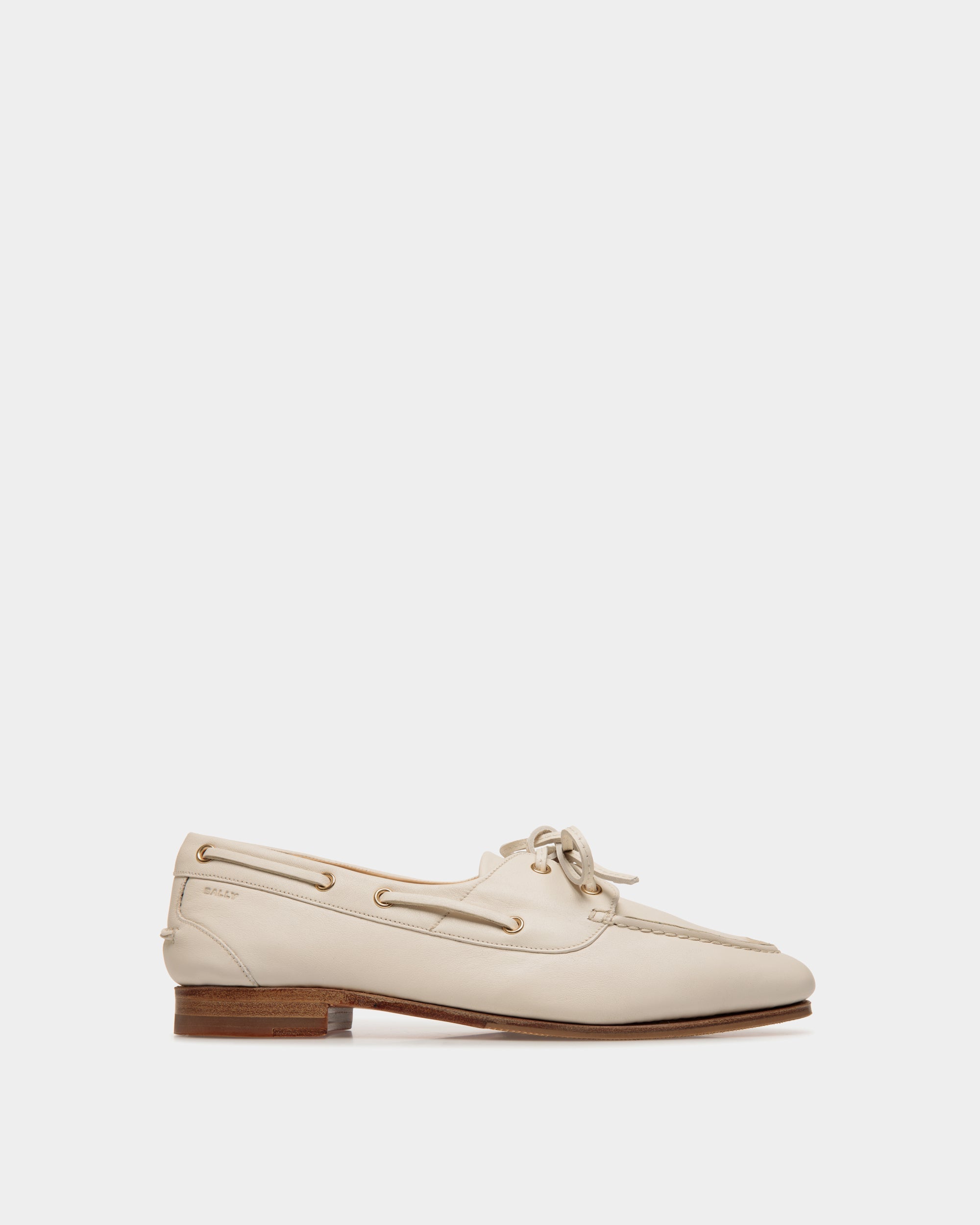 Bally Global - Plume Moccasin in White Leather - White