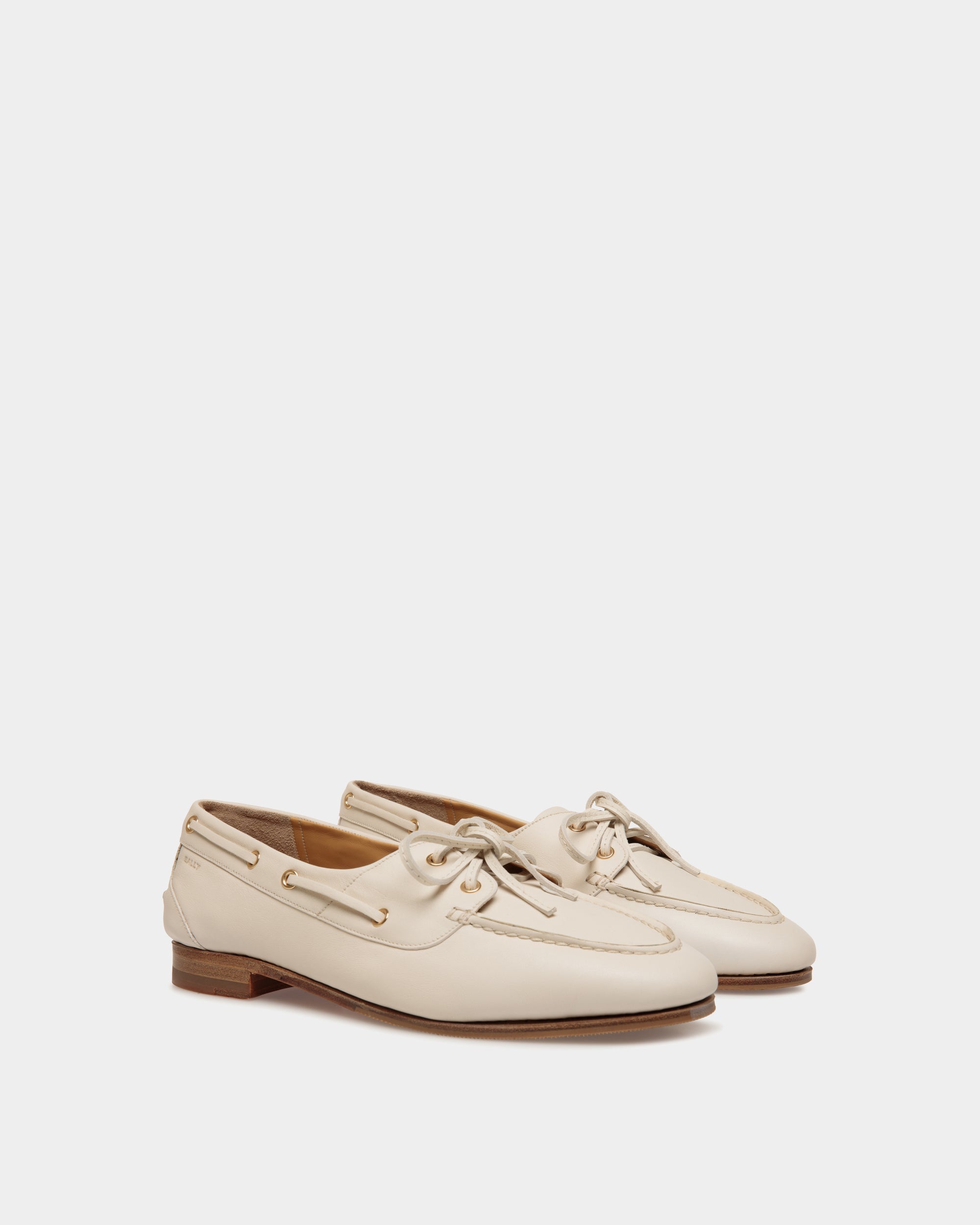 Bally Global - Plume Moccasin in White Leather - White