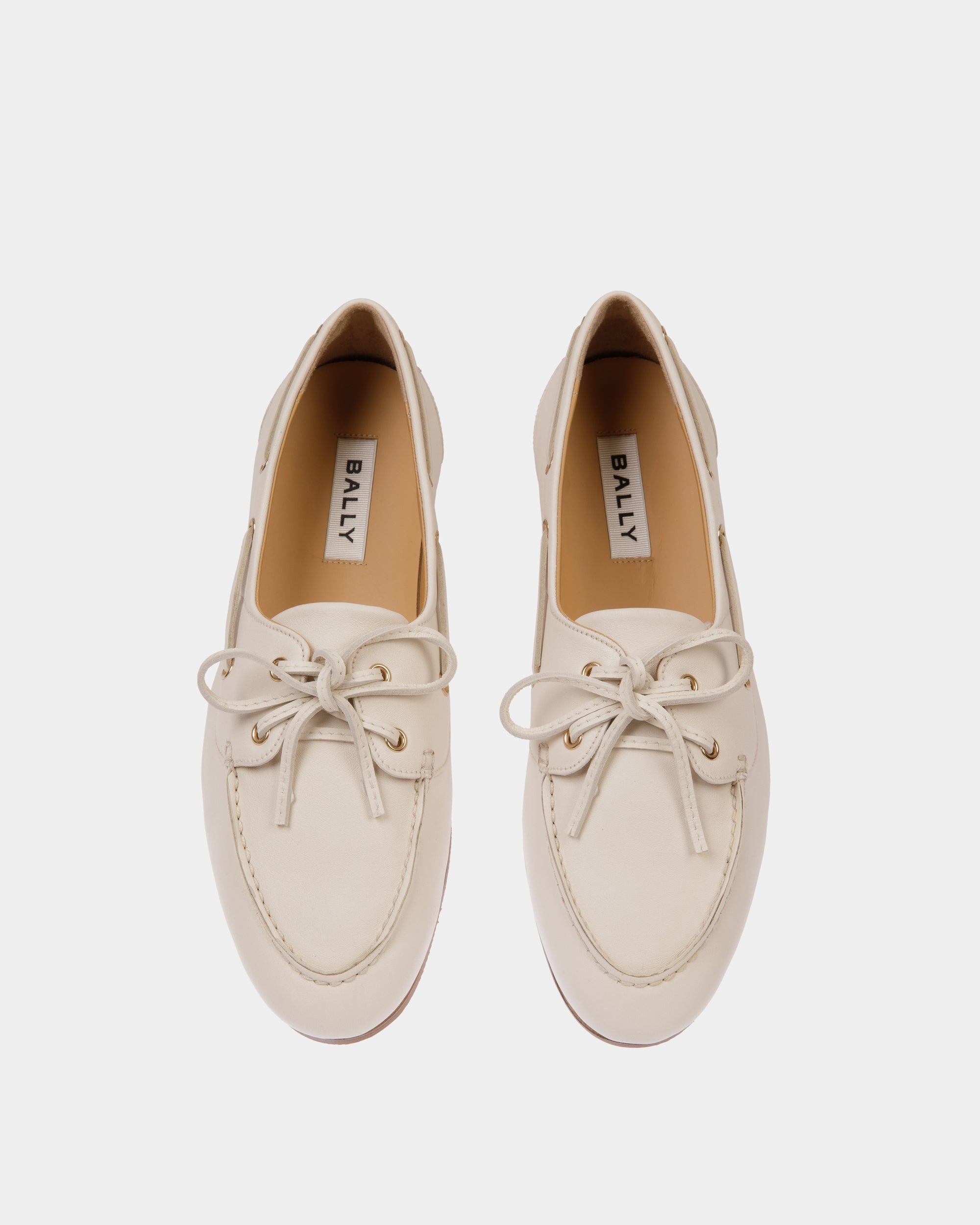 Bally Global - Plume Moccasin in White Leather - White