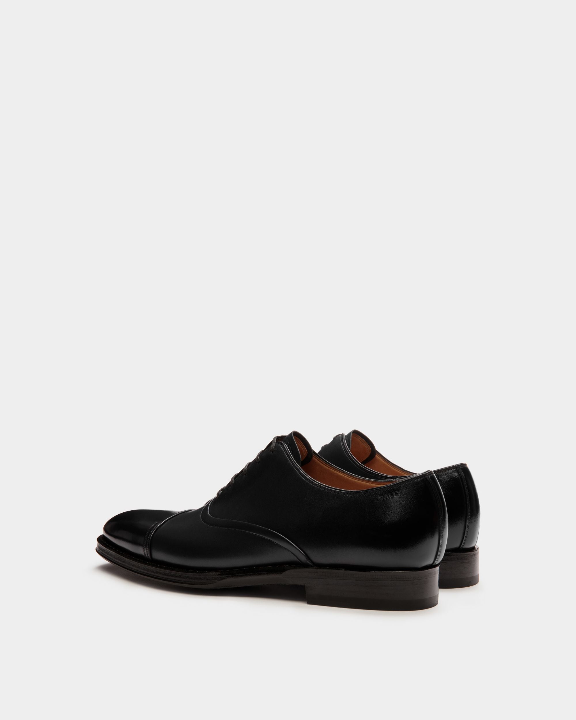 Bally Global - Scribe Un Oxford in Black Leather - Black