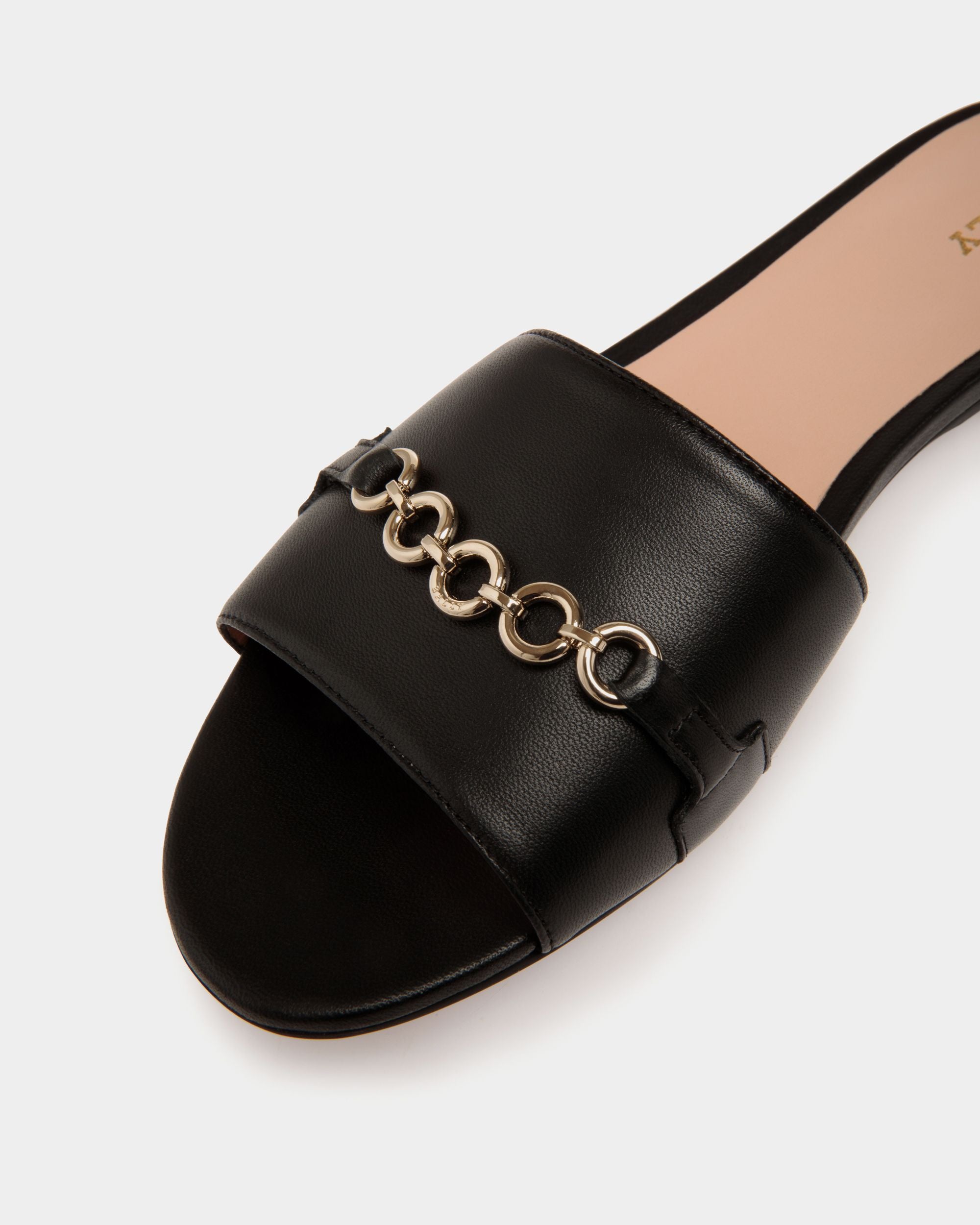Bally Global - Sandalia Abierta De Piel Negra - Negro
