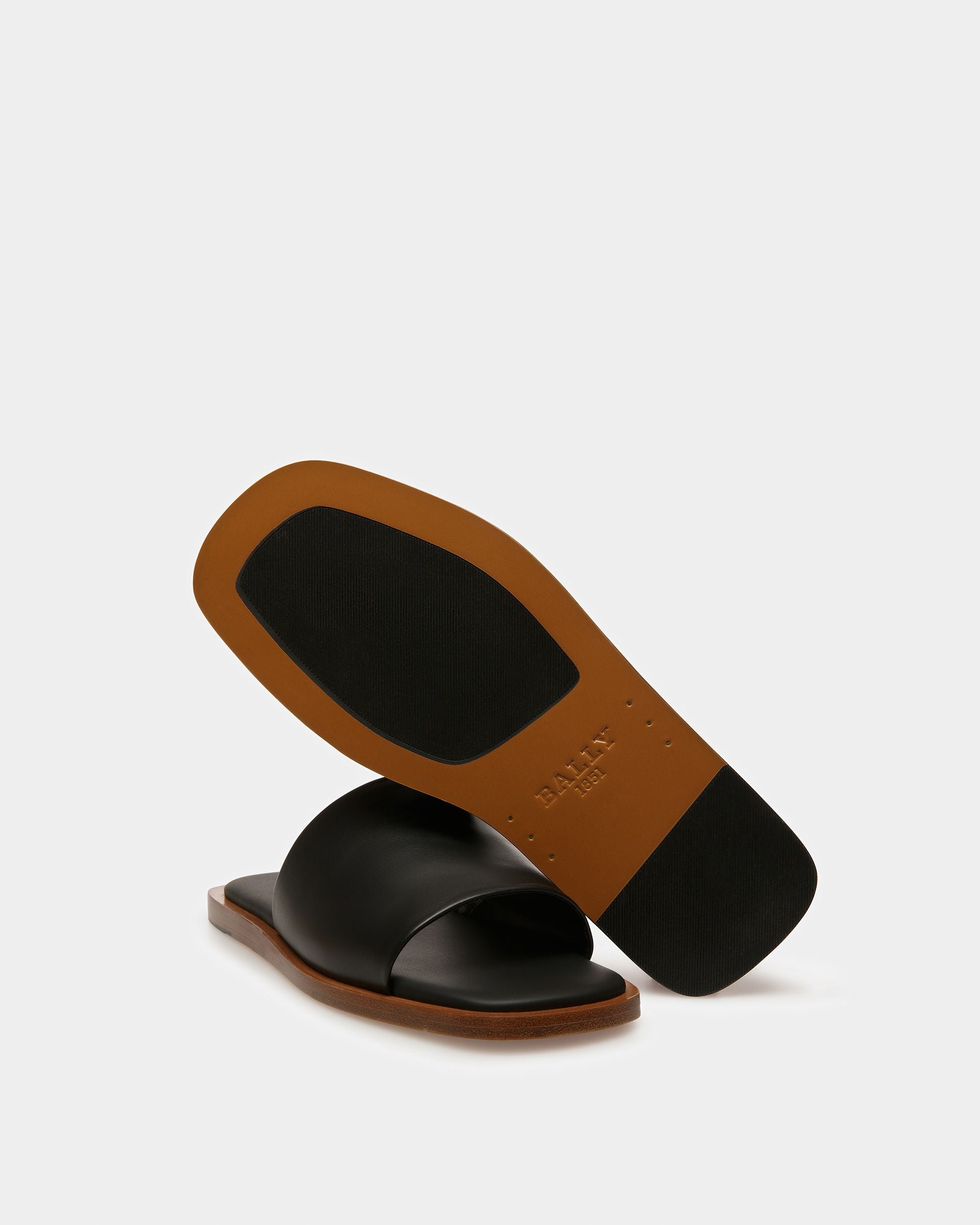 Bally Global - Sabian Leather Sandals In Black - Negro
