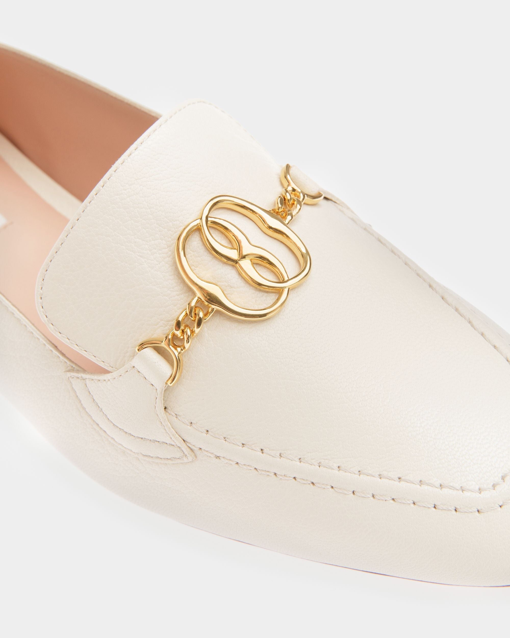 Bally Global - Mocasines Emblem De Piel Color Hueso - Blanco
