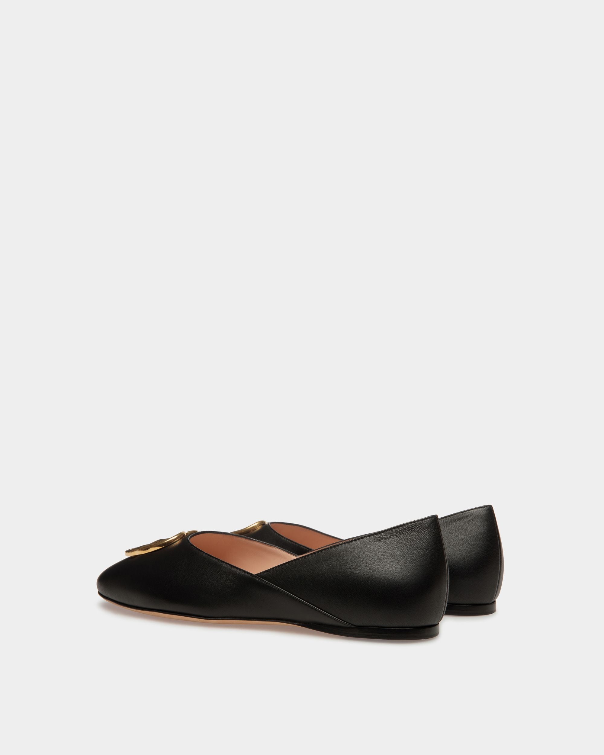 Bally Global - Slippers Emblem De Piel En Negro - Negro
