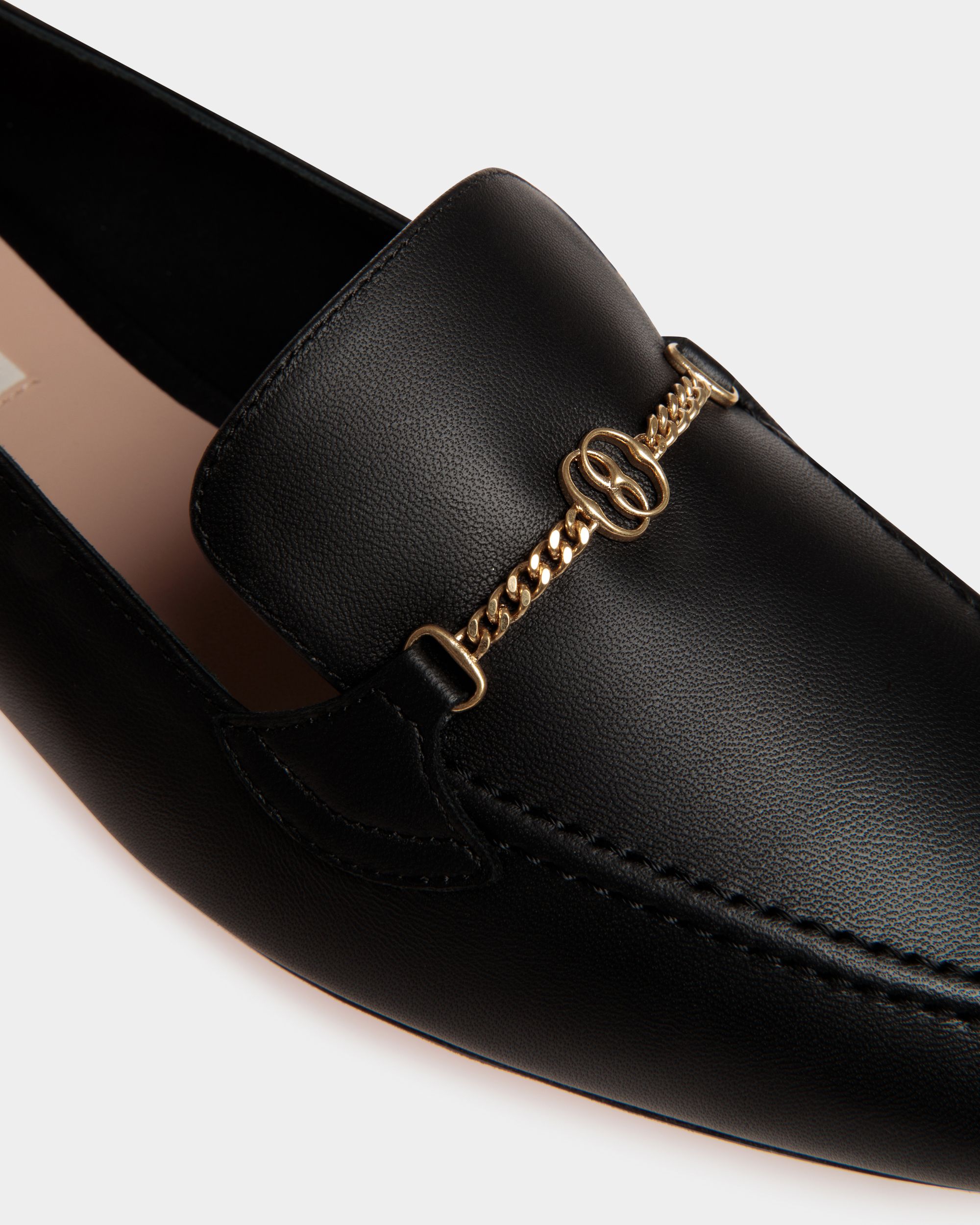 Bally Global - Daily Emblem Loafer in Black Leather - Black