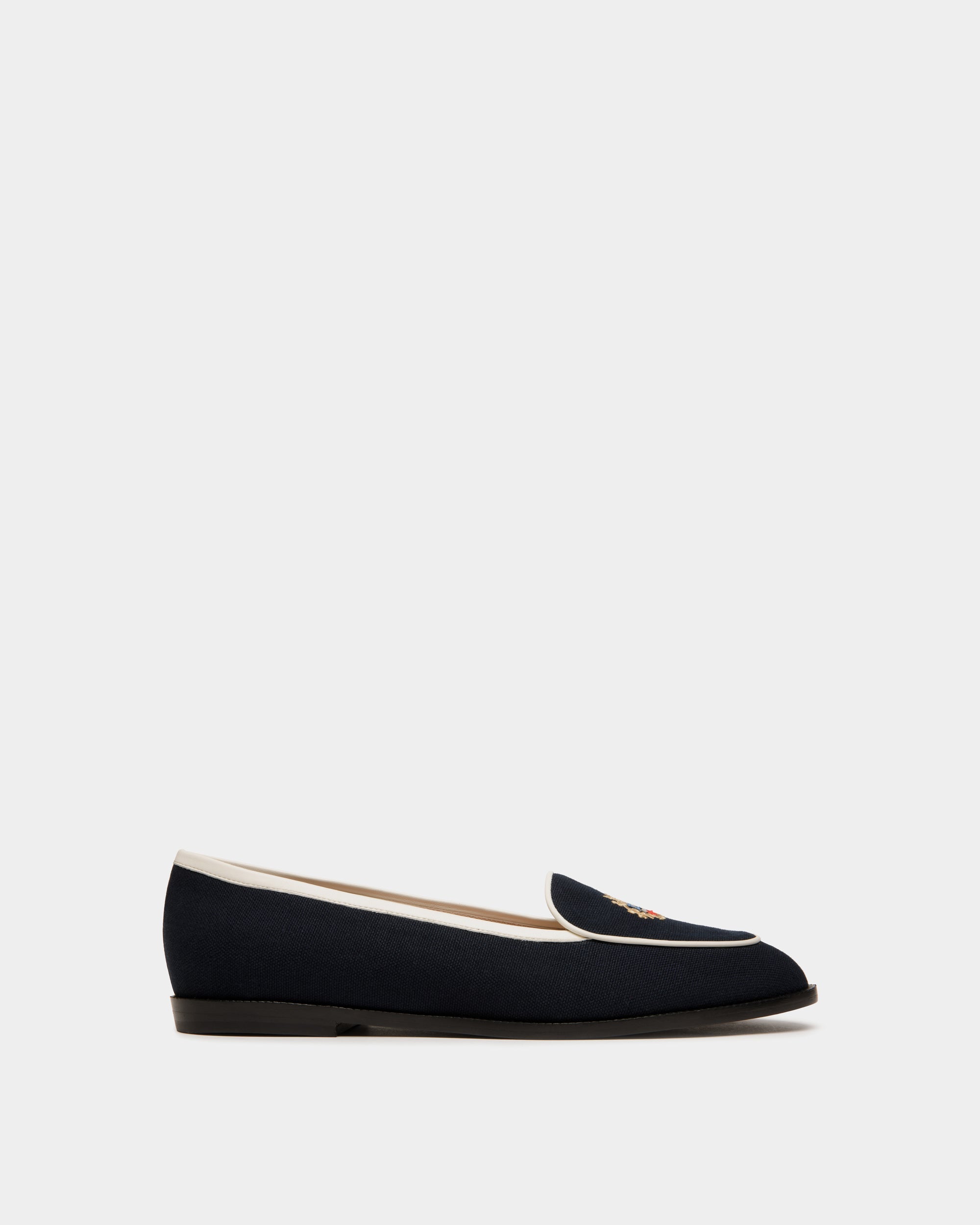 Bally Global - Elite Flat in Navy Blue Fabric - Azul