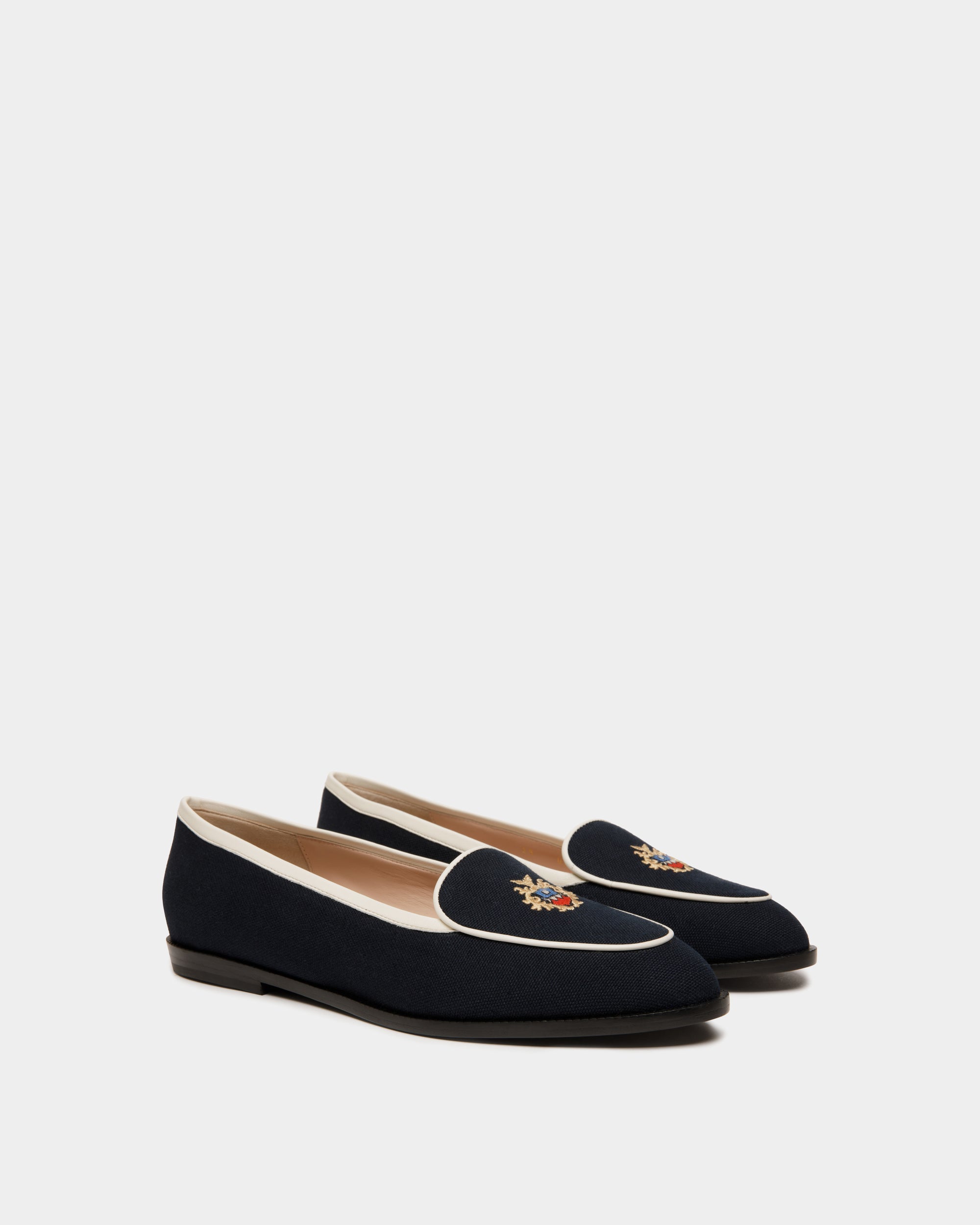 Bally Global - Elite Flat in Navy Blue Fabric - Azul