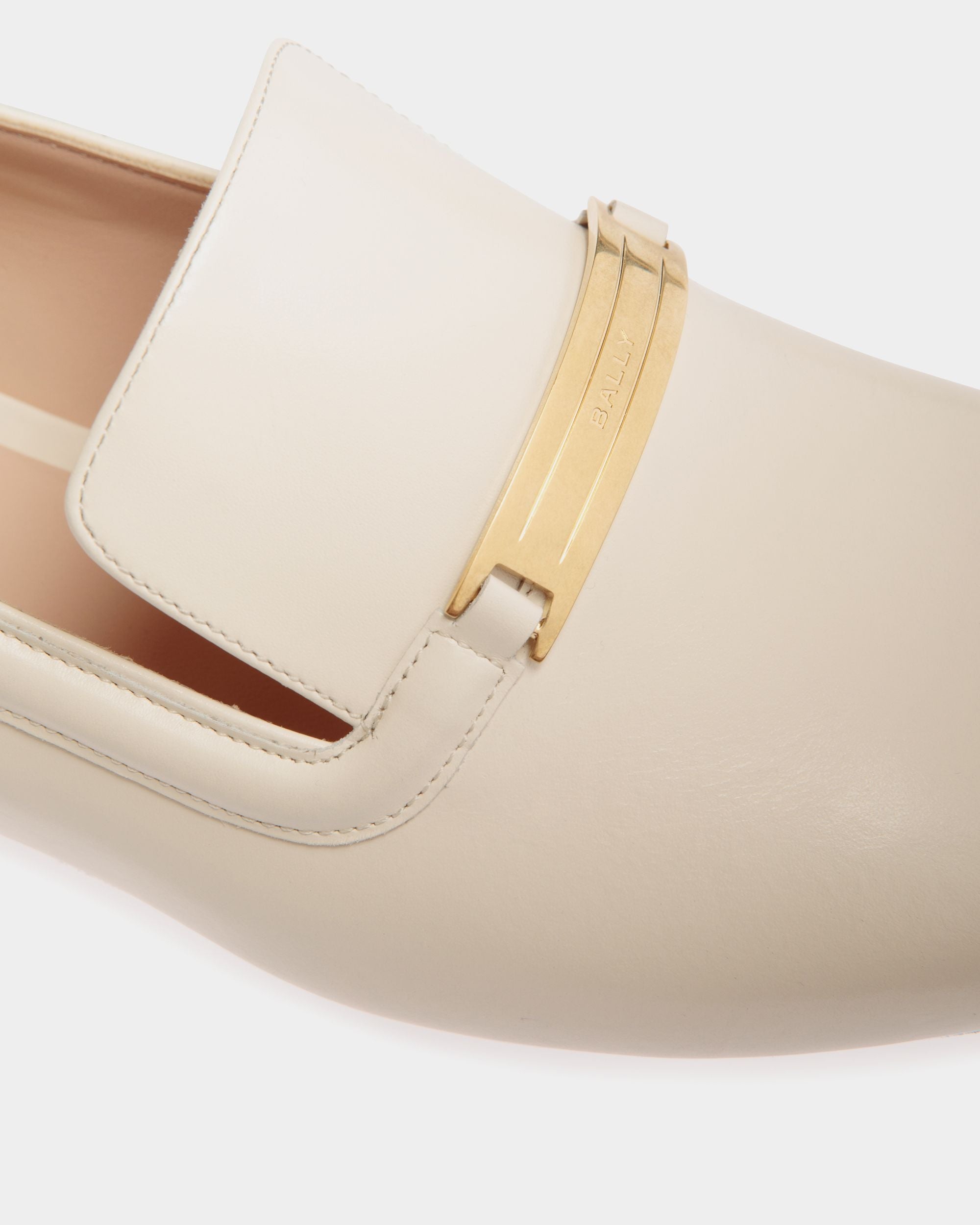 Bally Global - Deco Slipper in White Leather - White