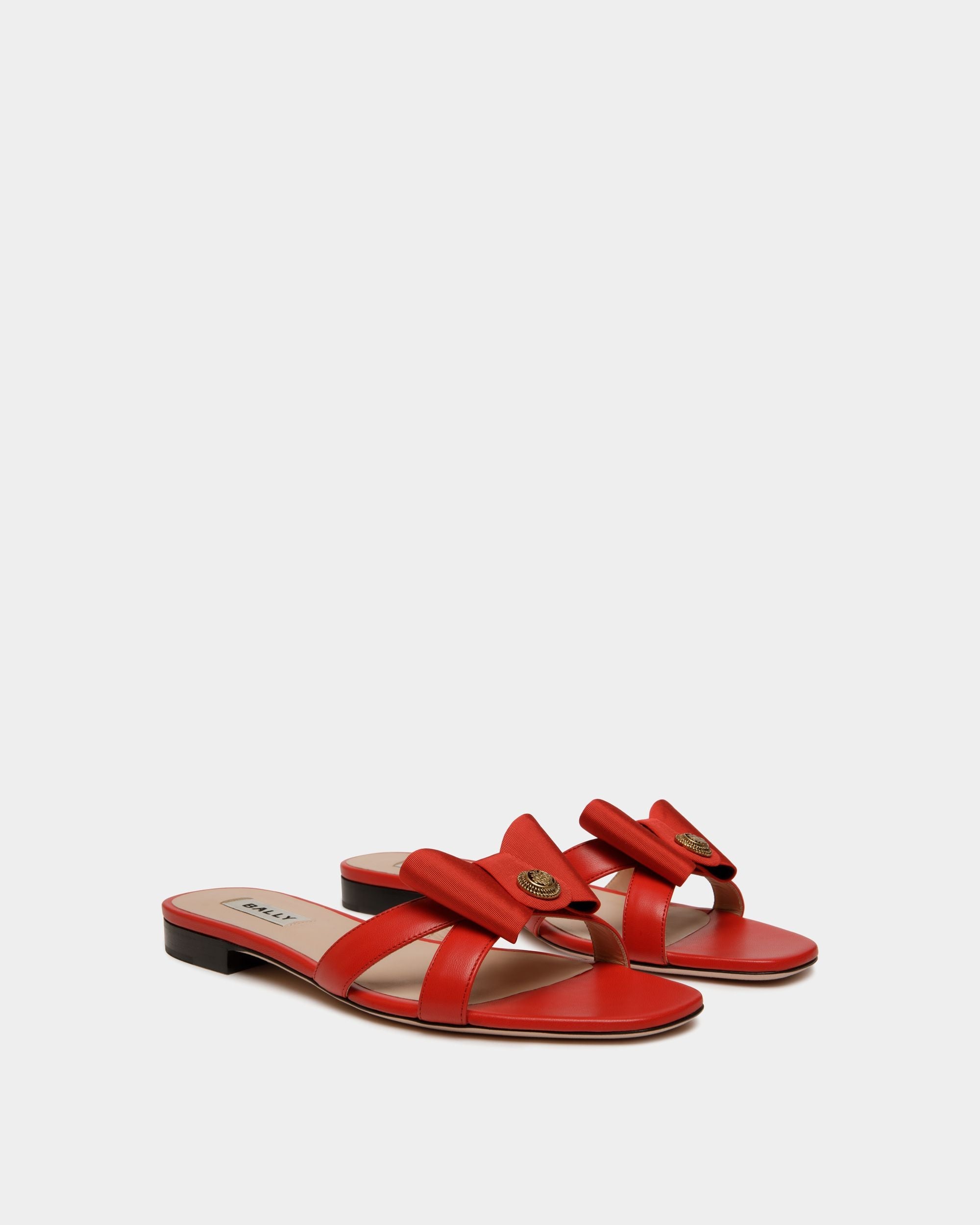 Bally Global - Sandalia Plana B-Bow De Piel Roja - Rojo