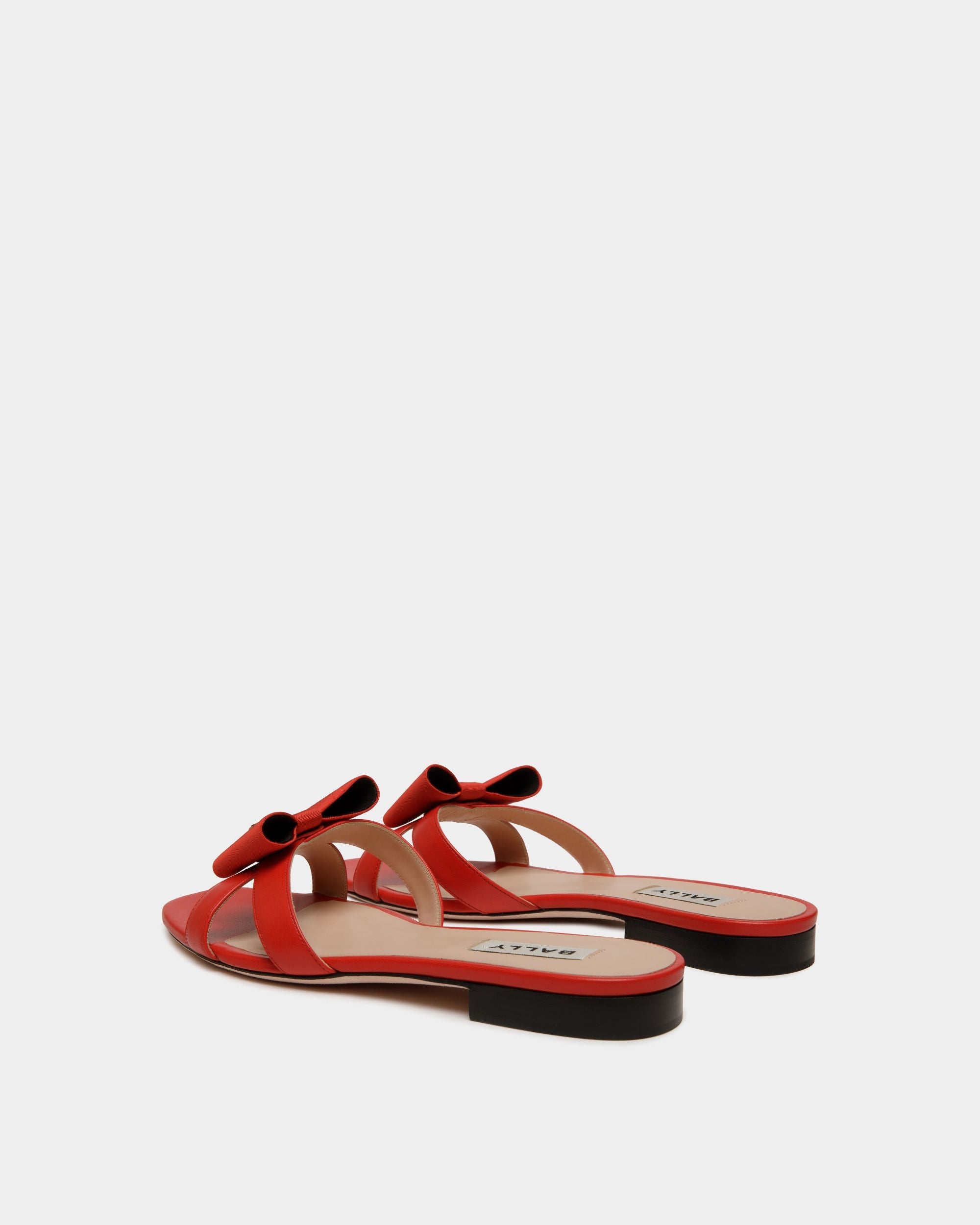 Bally Global - Sandalia Plana B-Bow De Piel Roja - Rojo