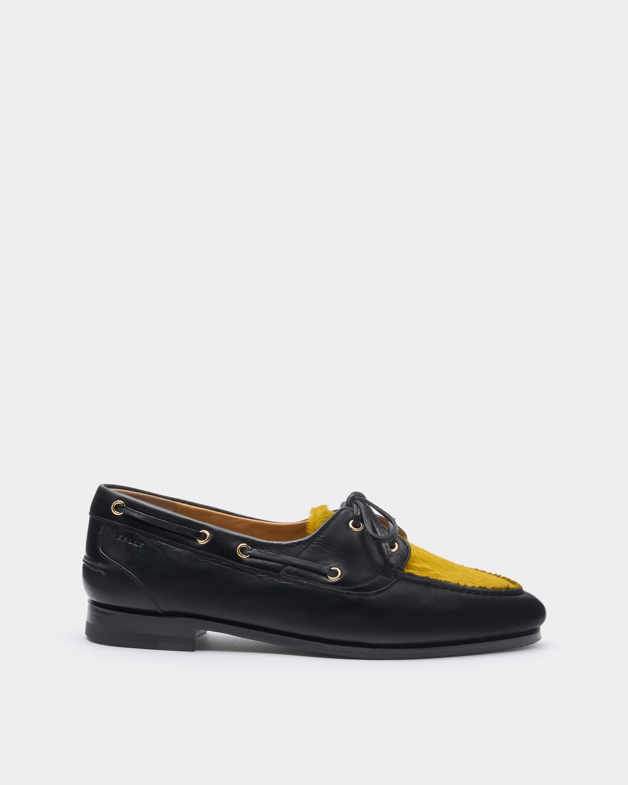 Bally Global - Plume Moccasin in Black Leather - Black