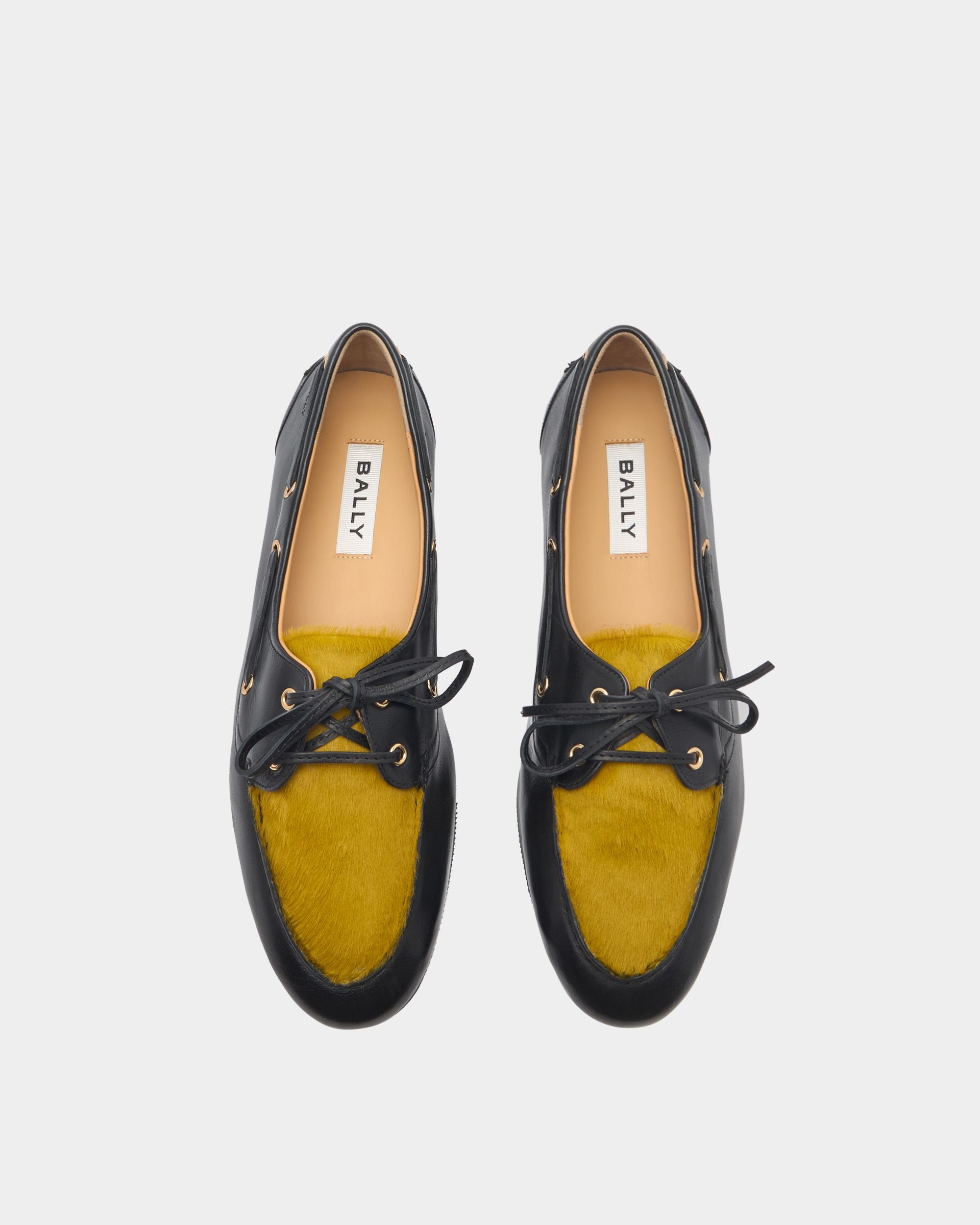 Bally Global - Plume Moccasin in Black Leather - Black