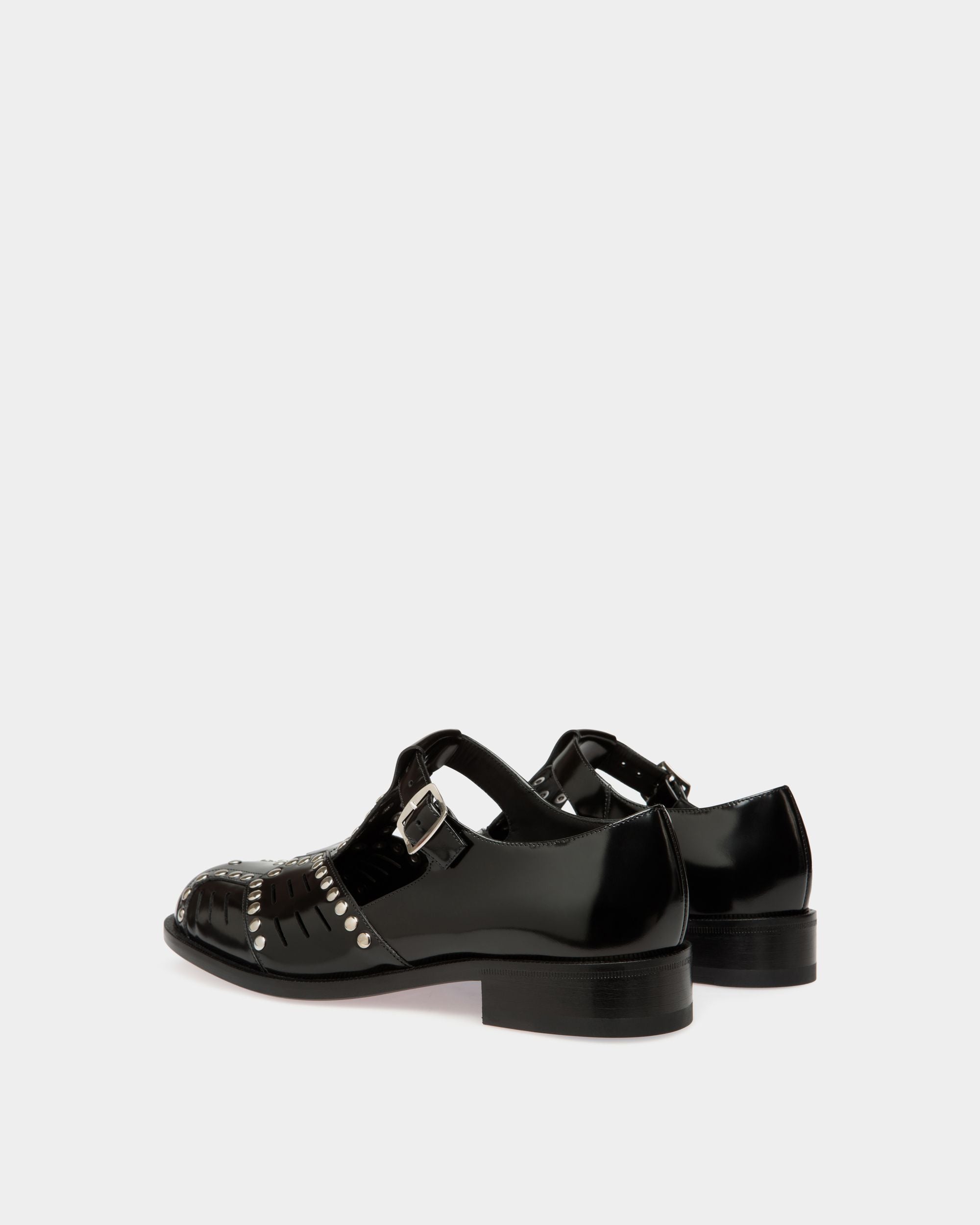 Bally Global - Spiegel Flat Sandal in Black Leather - Black
