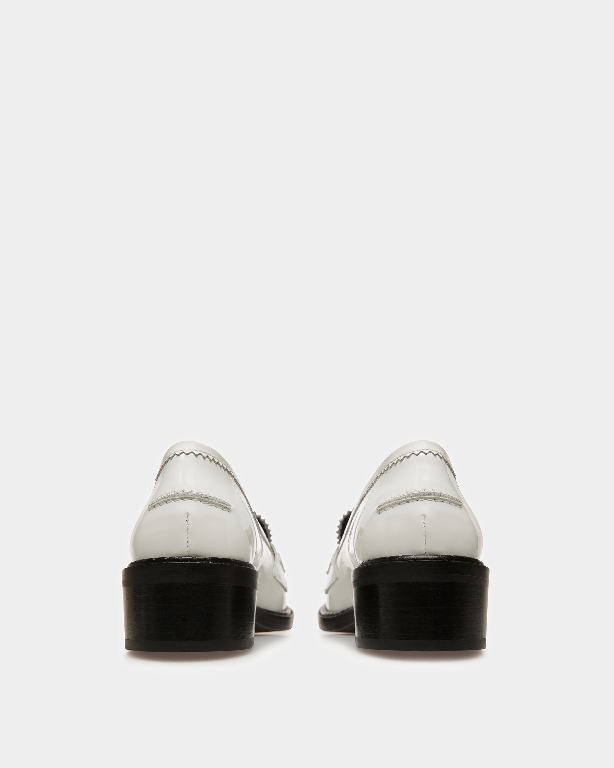 Bally Global - Elly Mocasines De Piel En Blanco - Blanco