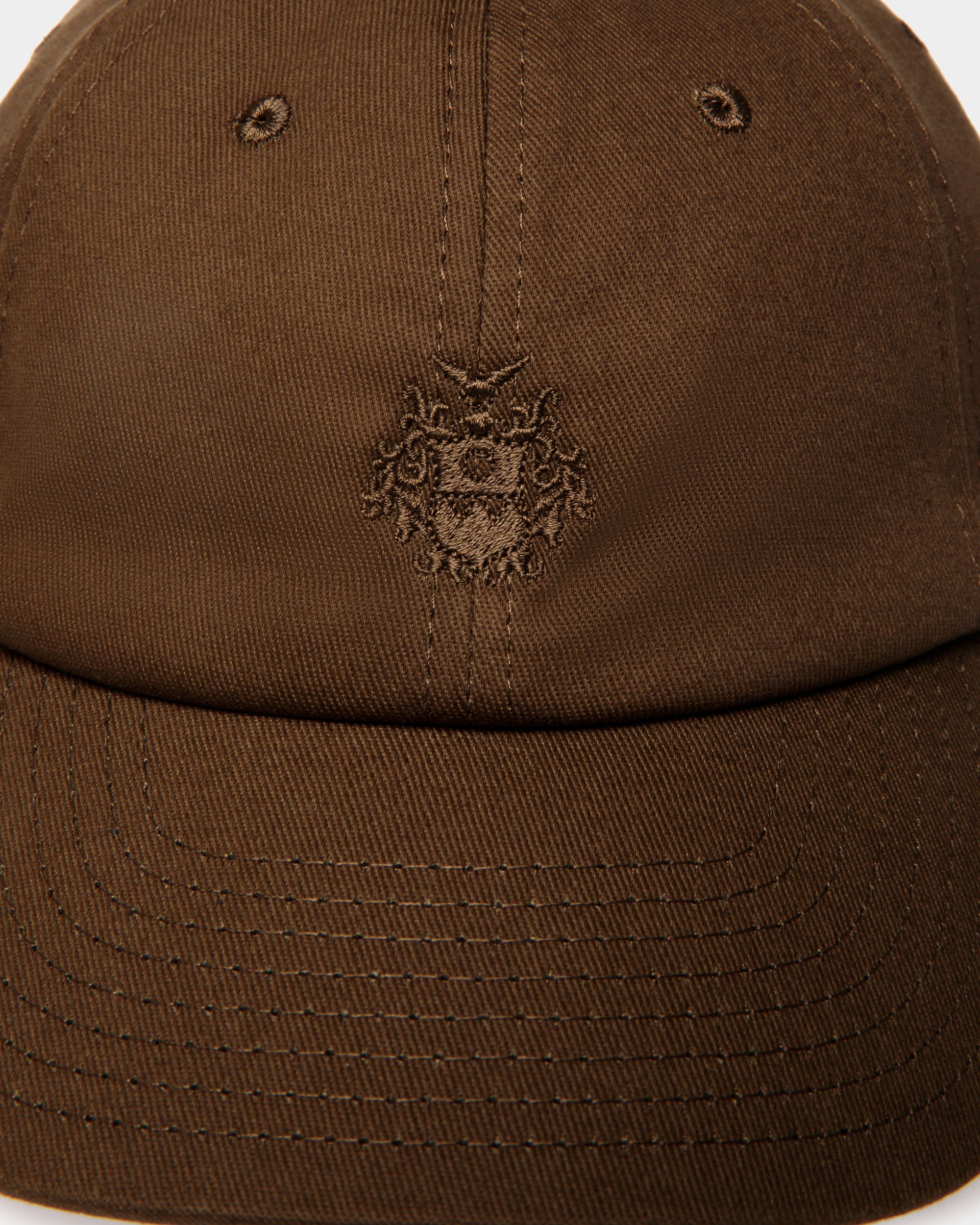 Bally Global - Baseball Hat in Military Green Cotton with a Bally Crest - Green