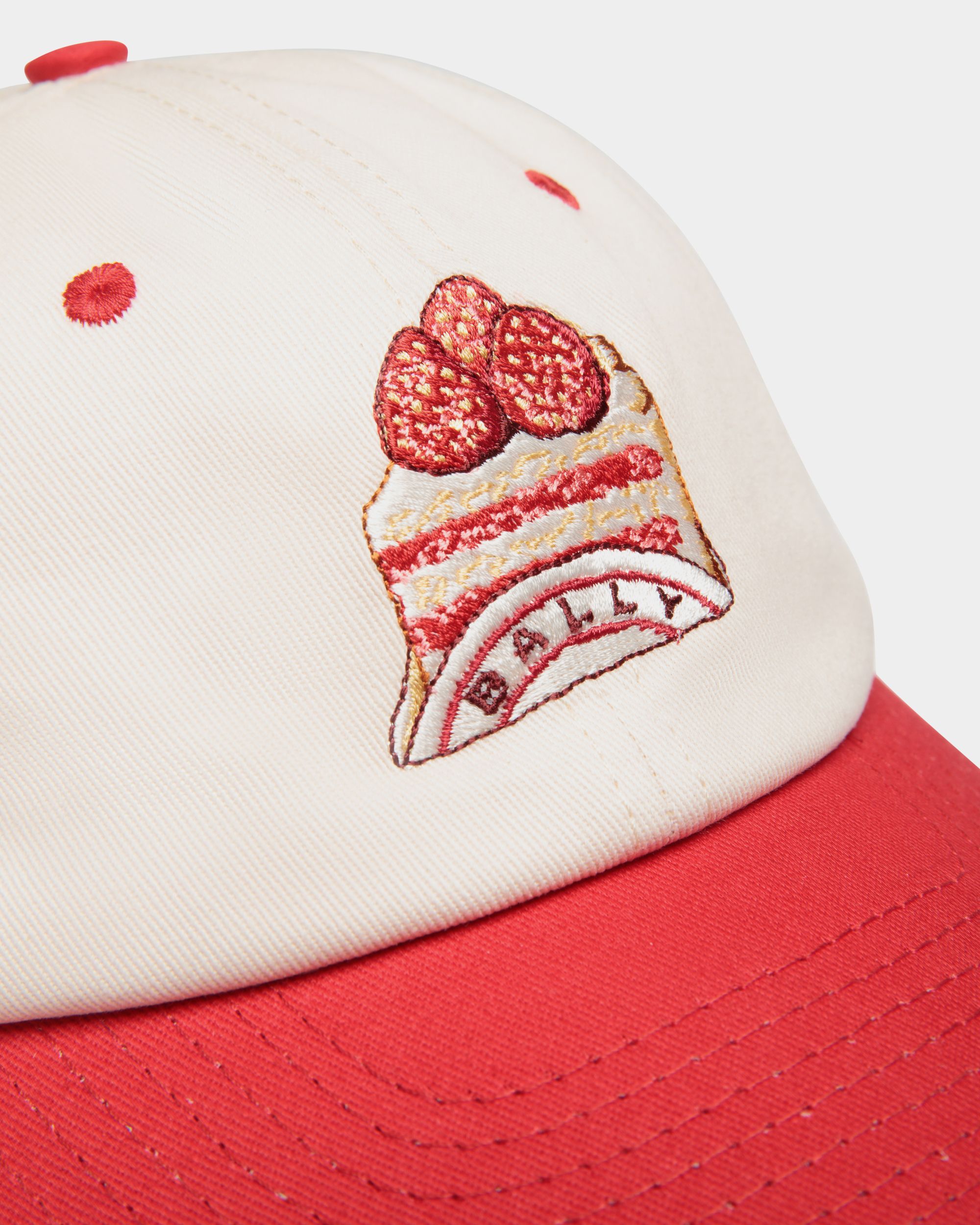 Bally Global - Baseball Hat in Ivory And Red Cotton with Bally Cake Embroidery - White