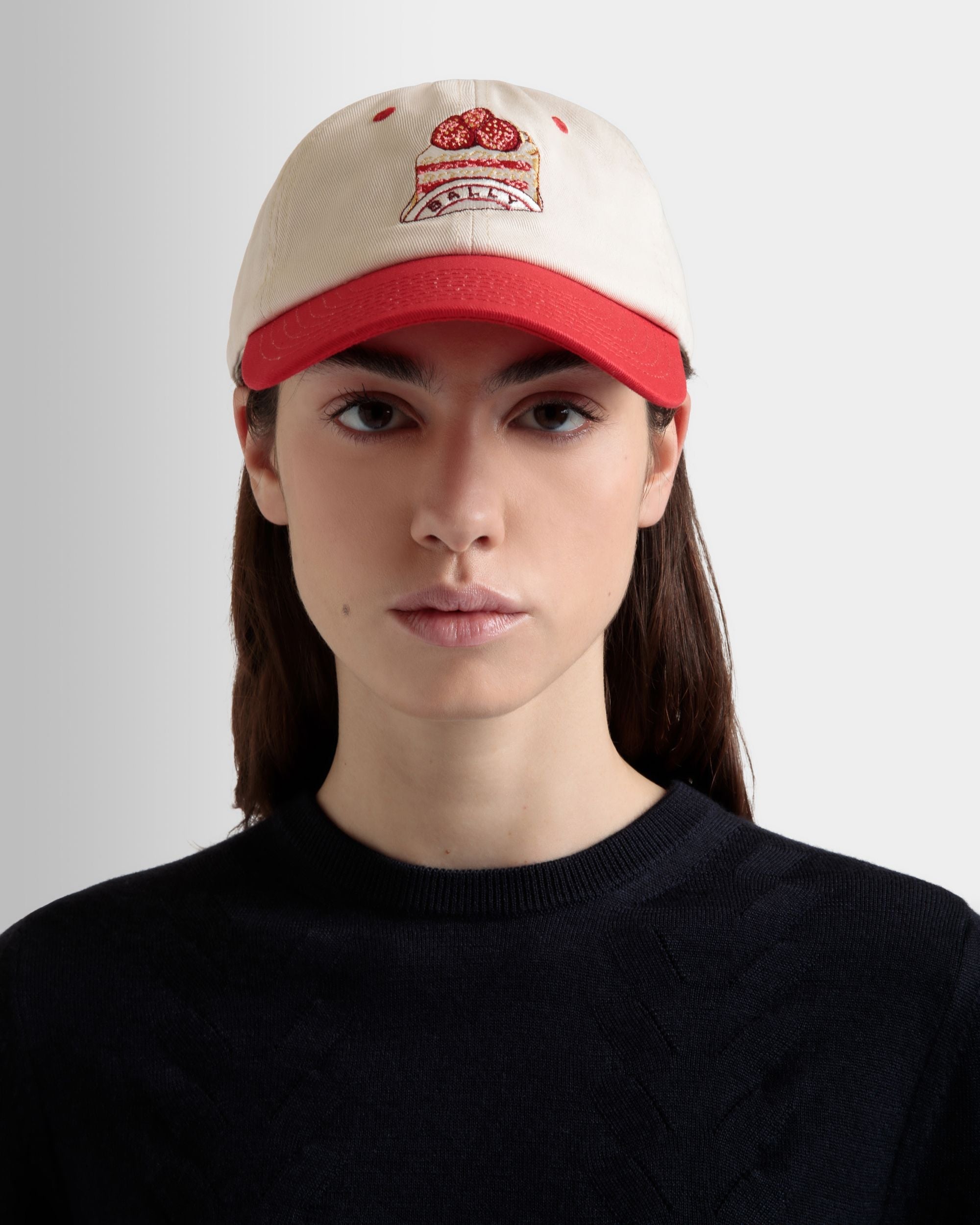 Bally Global - Baseball Hat in Ivory And Red Cotton with Bally Cake Embroidery - White