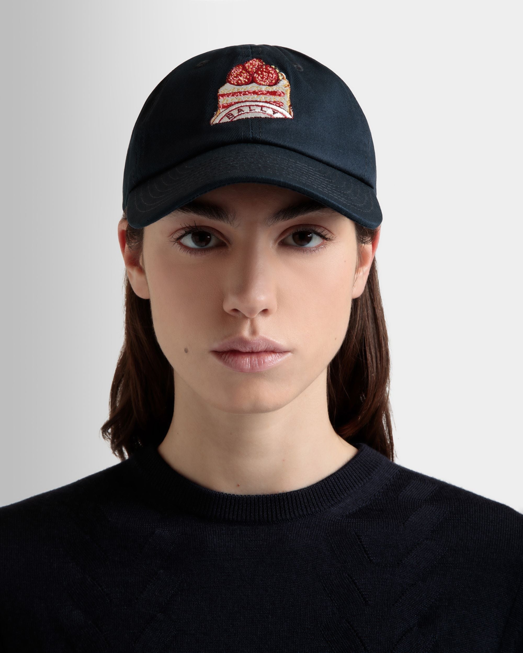 Bally Global - Casquette De Baseball Avec Bally Cake En Coton Navy Blue - Bleu