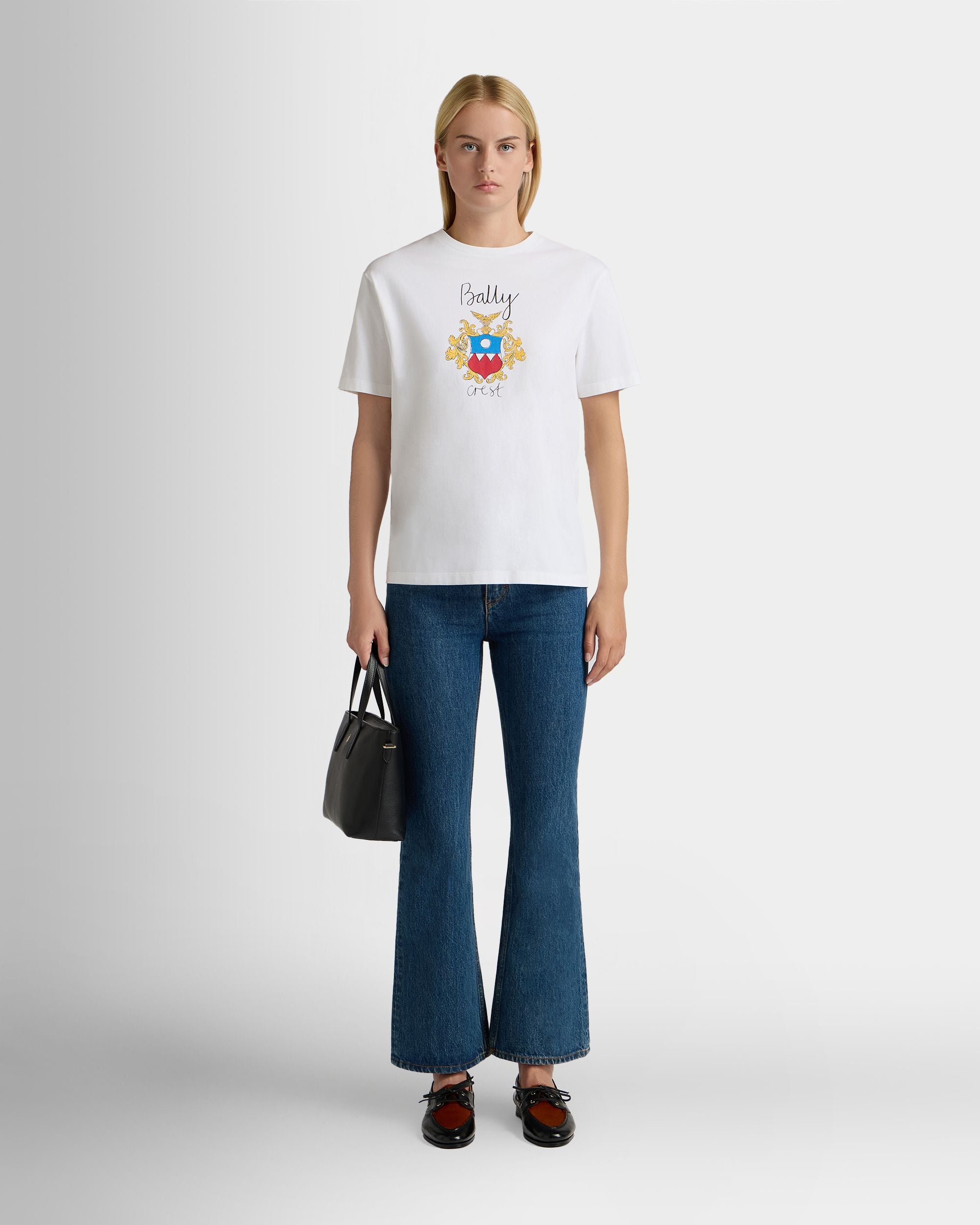 Bally Global - T-Shirt in White Cotton With a Bally Crest - White