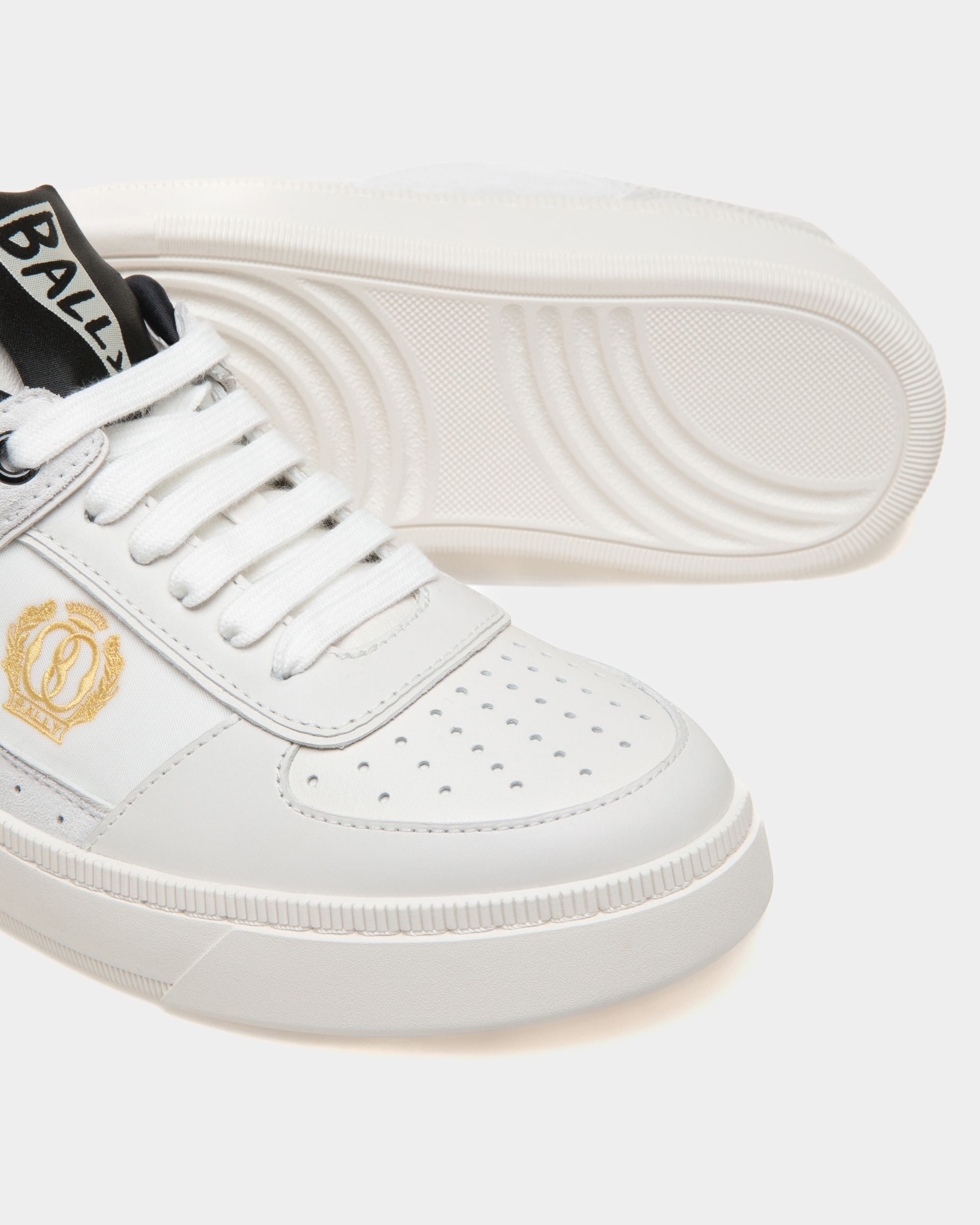 Bally Global - Sneaker Raise En Cuir Blanc Et Noir - Blanc