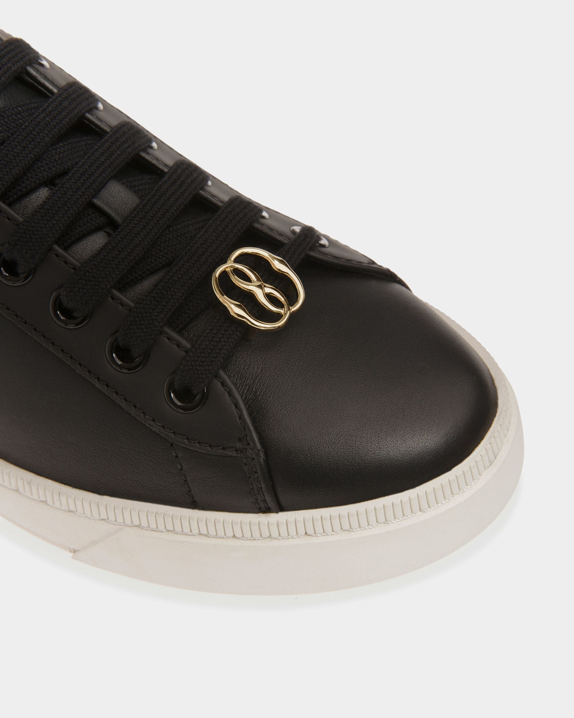 Bally Global - Raise Sneakers In Black And White Leather - Negro